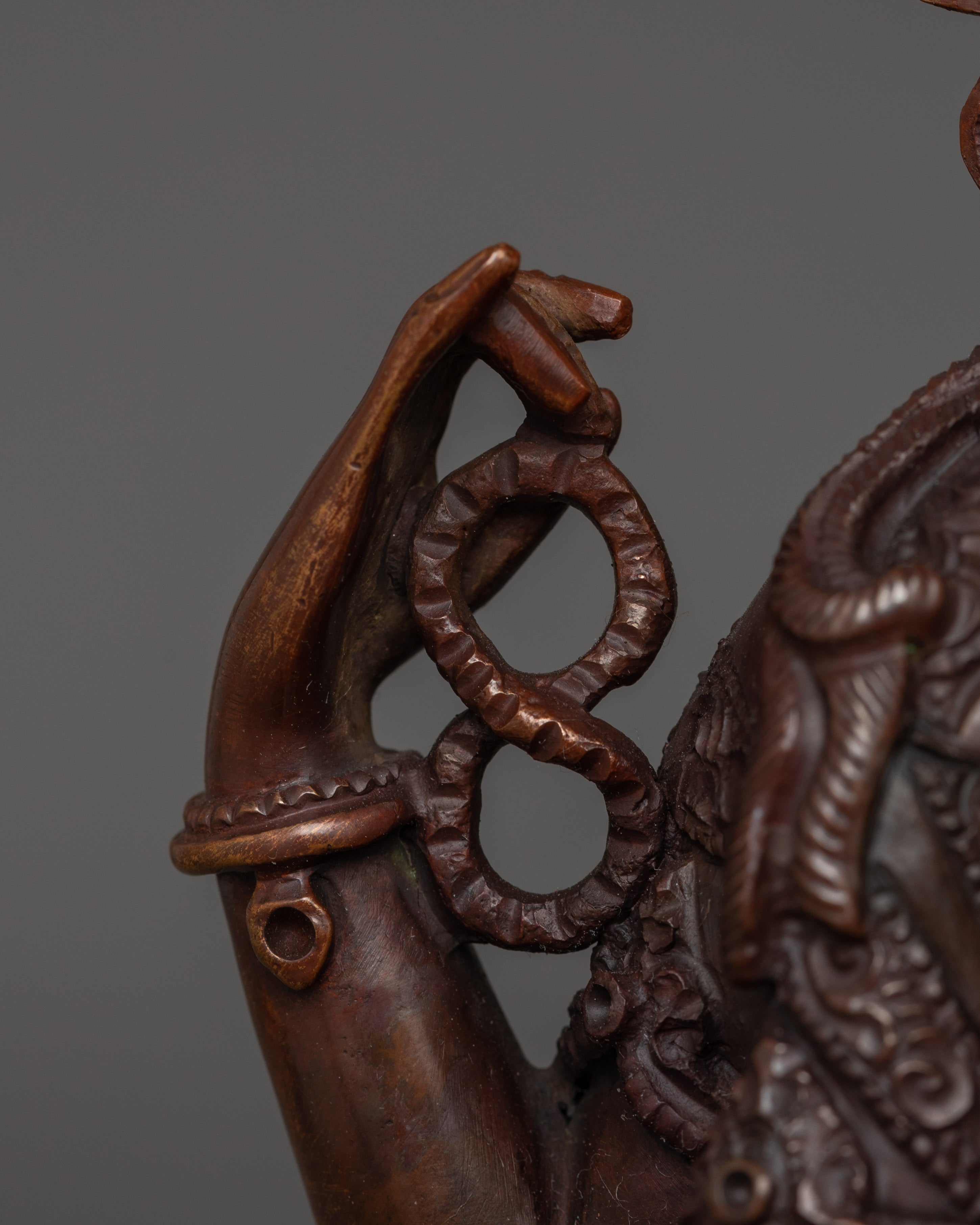 Traditional Figurine of Chenrezig | Embodiment of Infinite Compassion