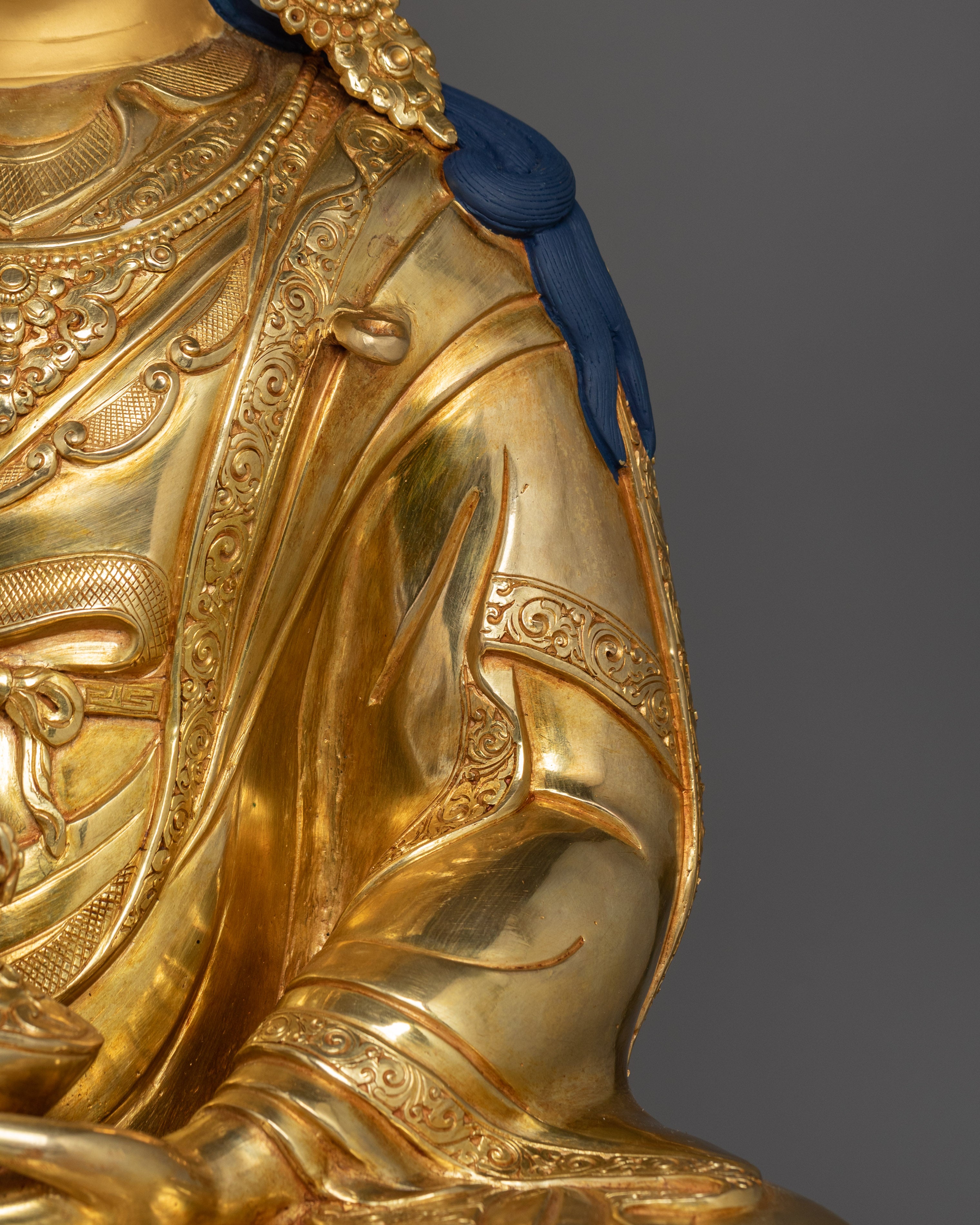 Traditional Figurine of Guru Rinpoche | The Lotus-Born Master