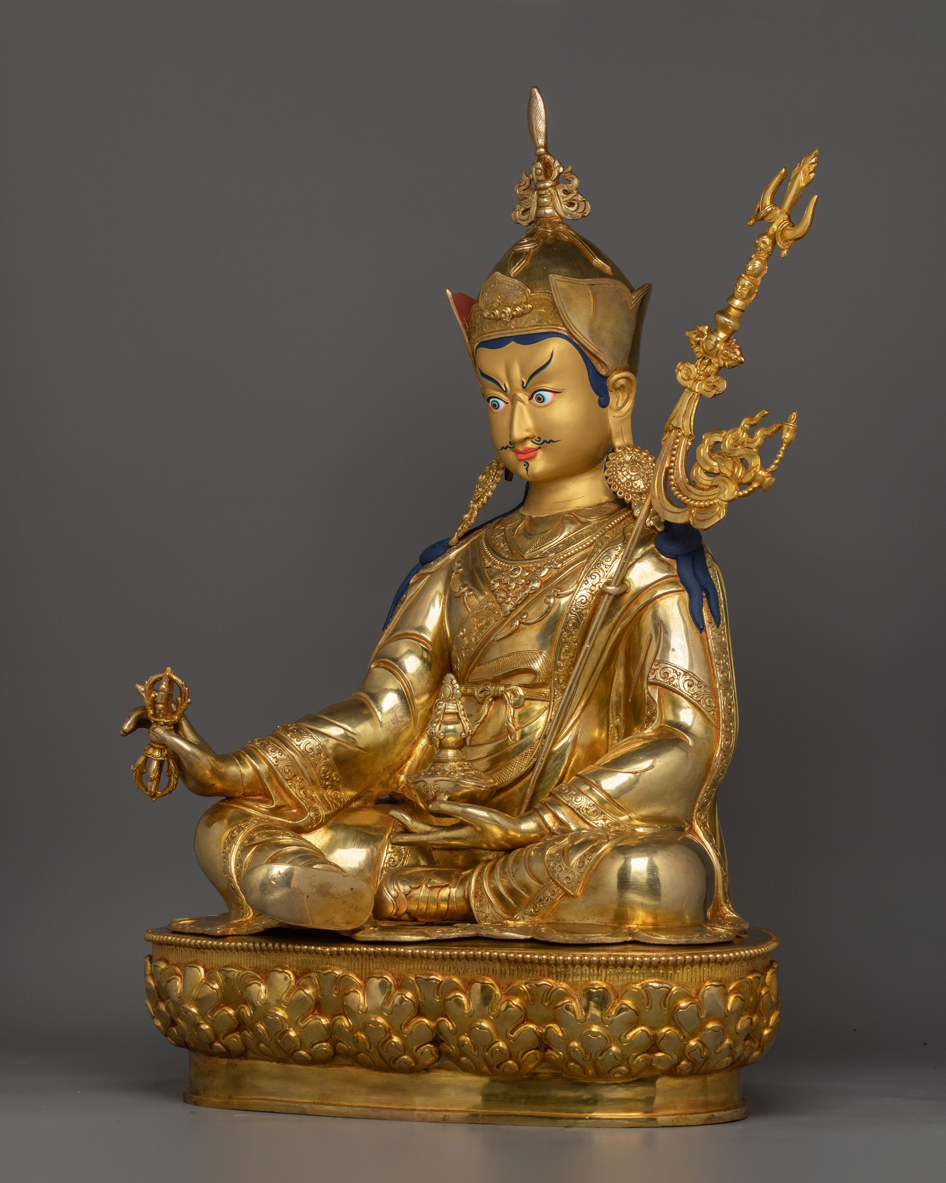 Traditional Figurine of Guru Rinpoche | The Lotus-Born Master