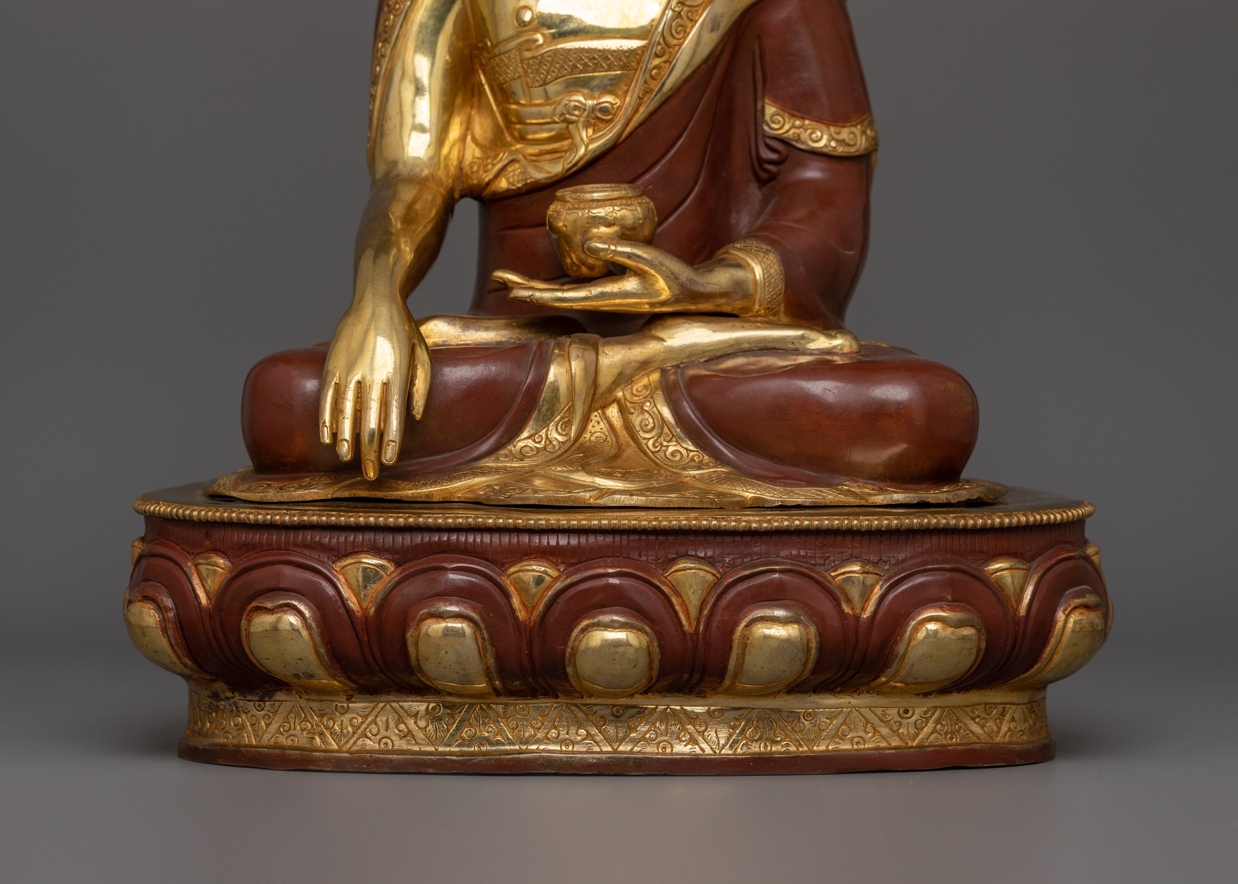 The Sage of Shakya Clan Shakyamuni Buddha | The Buddha of Wisdom and Compassion