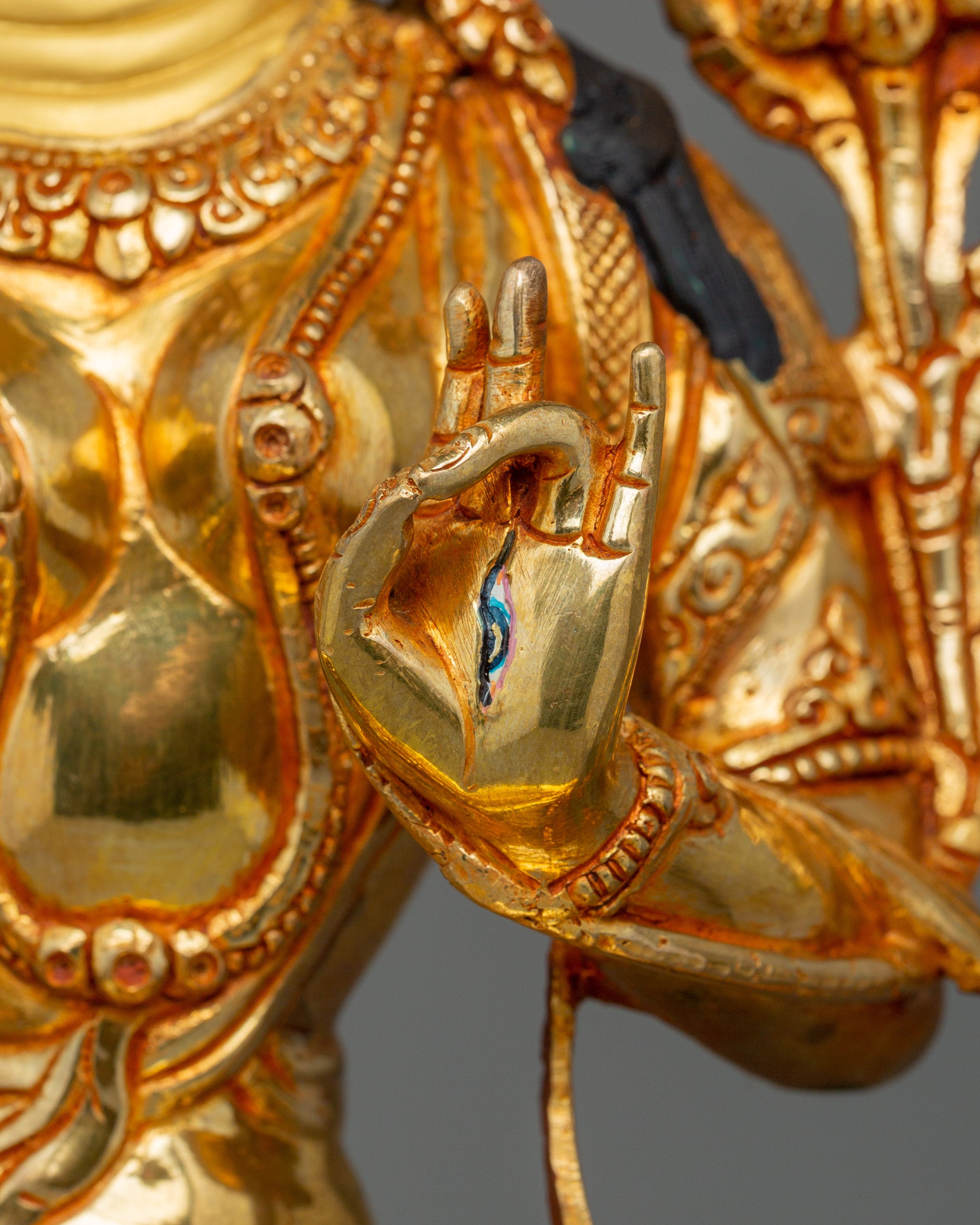 Tibetan Seven Eyes Deity White Tara | Goddess of Healing and Long Life