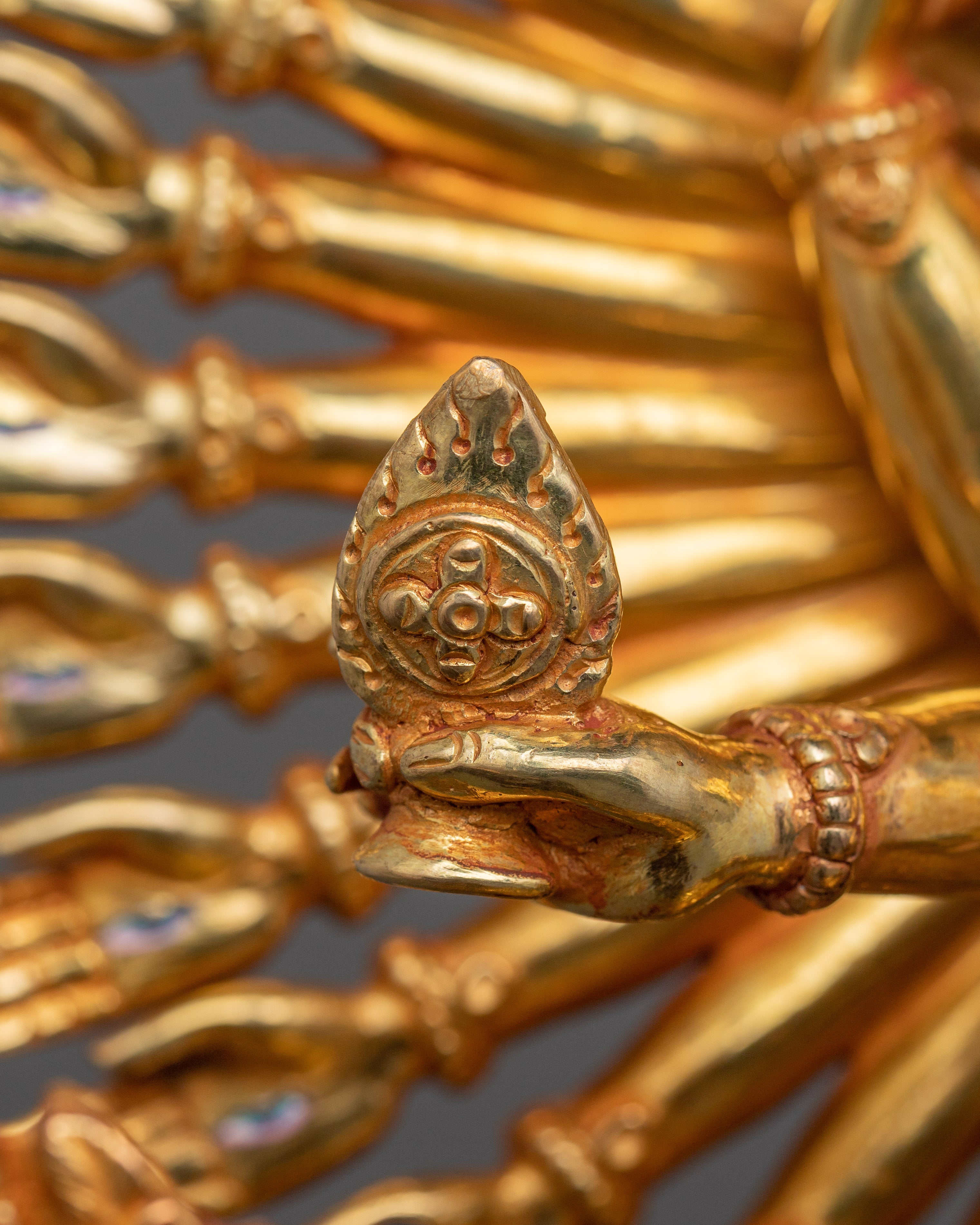 Handmade 1000 Armed Chenrezig Statue | Compassionate Vision Artwork