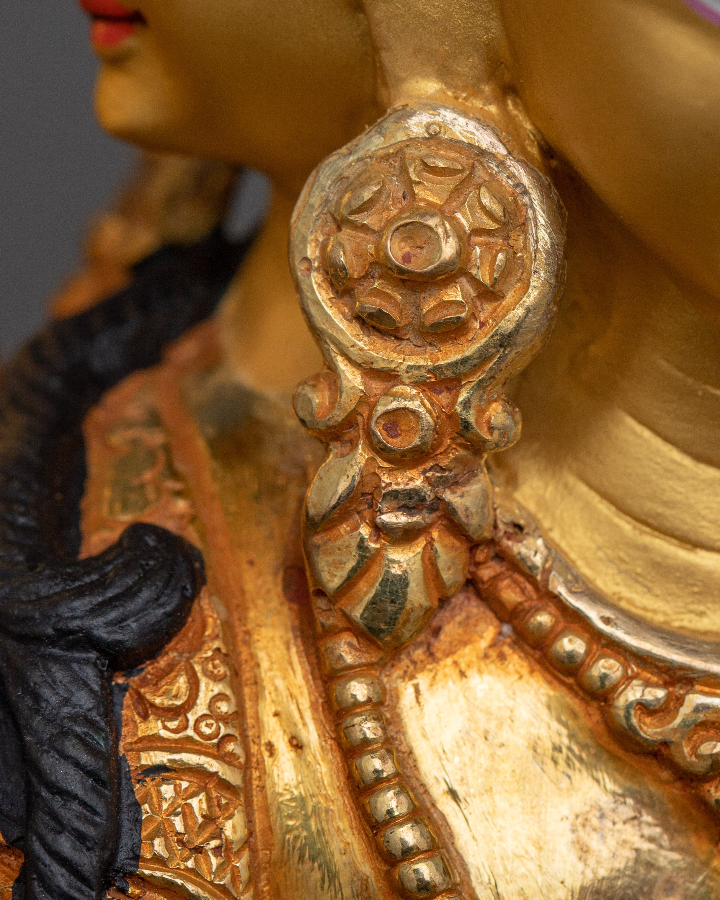 Handmade 1000 Armed Chenrezig Statue | Compassionate Vision Artwork