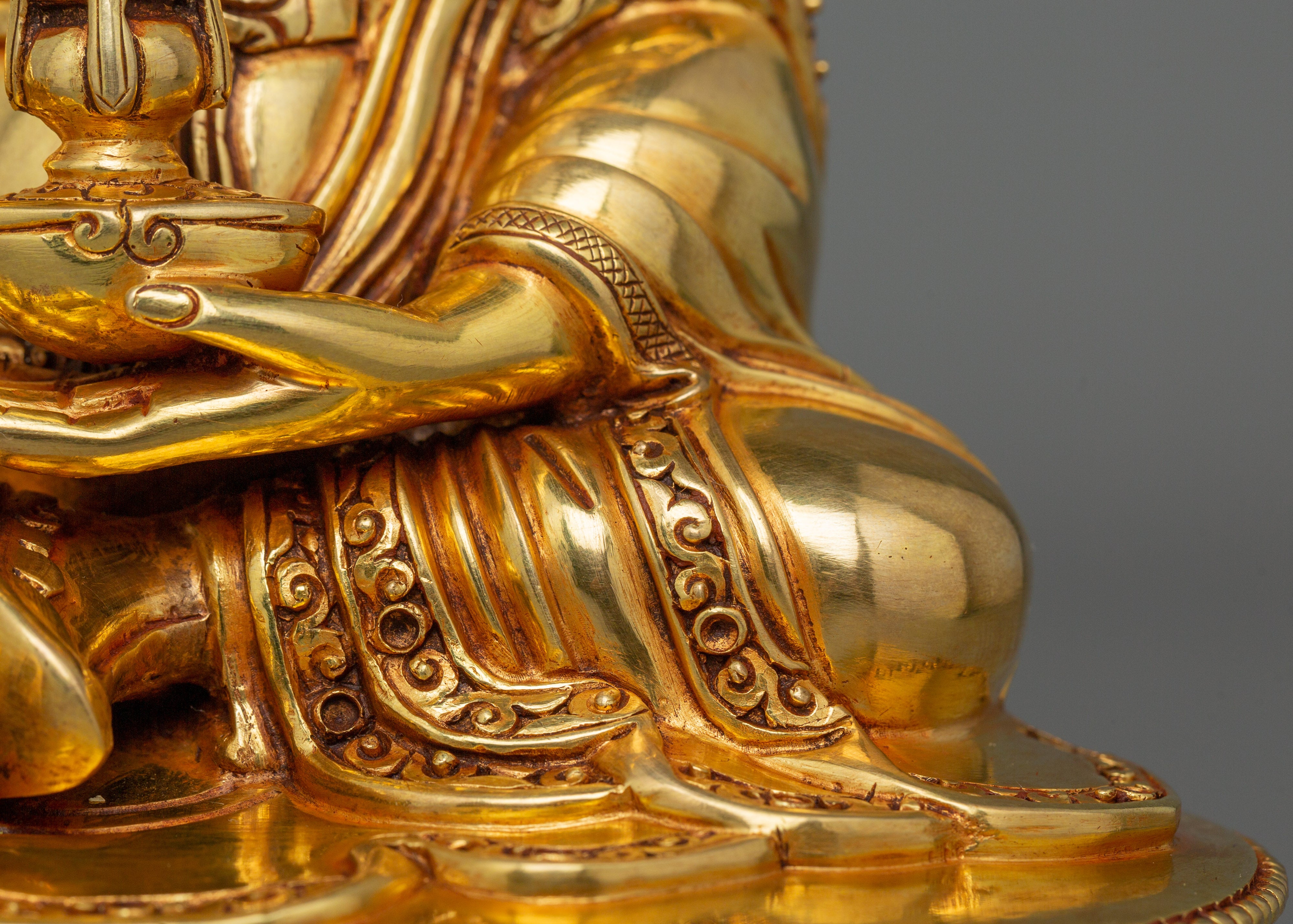 Sacred Figurine of Guru Rinpoche | The Path to Spiritual Liberation