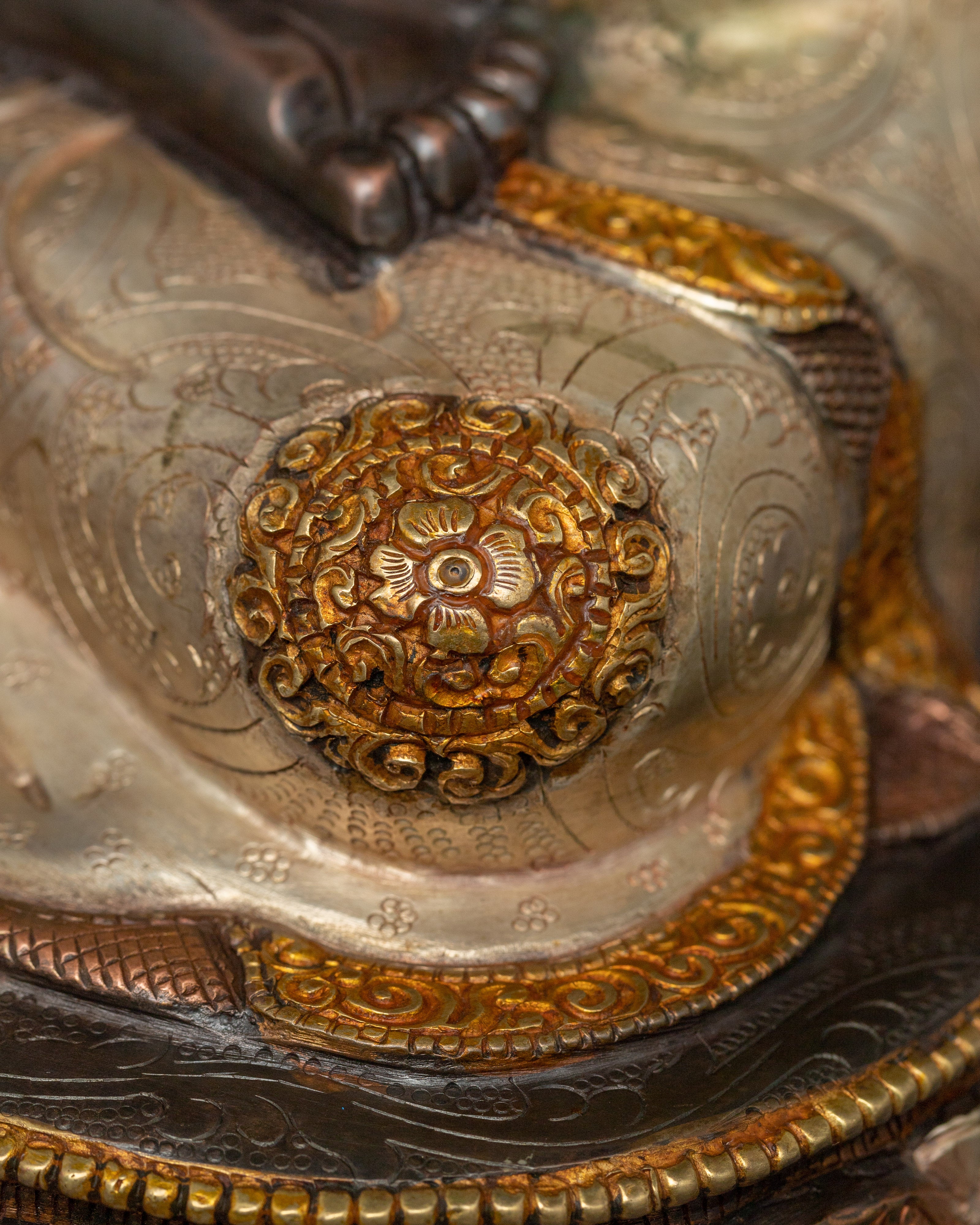 Sacred Figurine of Shakyamuni Buddha | Founder of the Path to Liberation