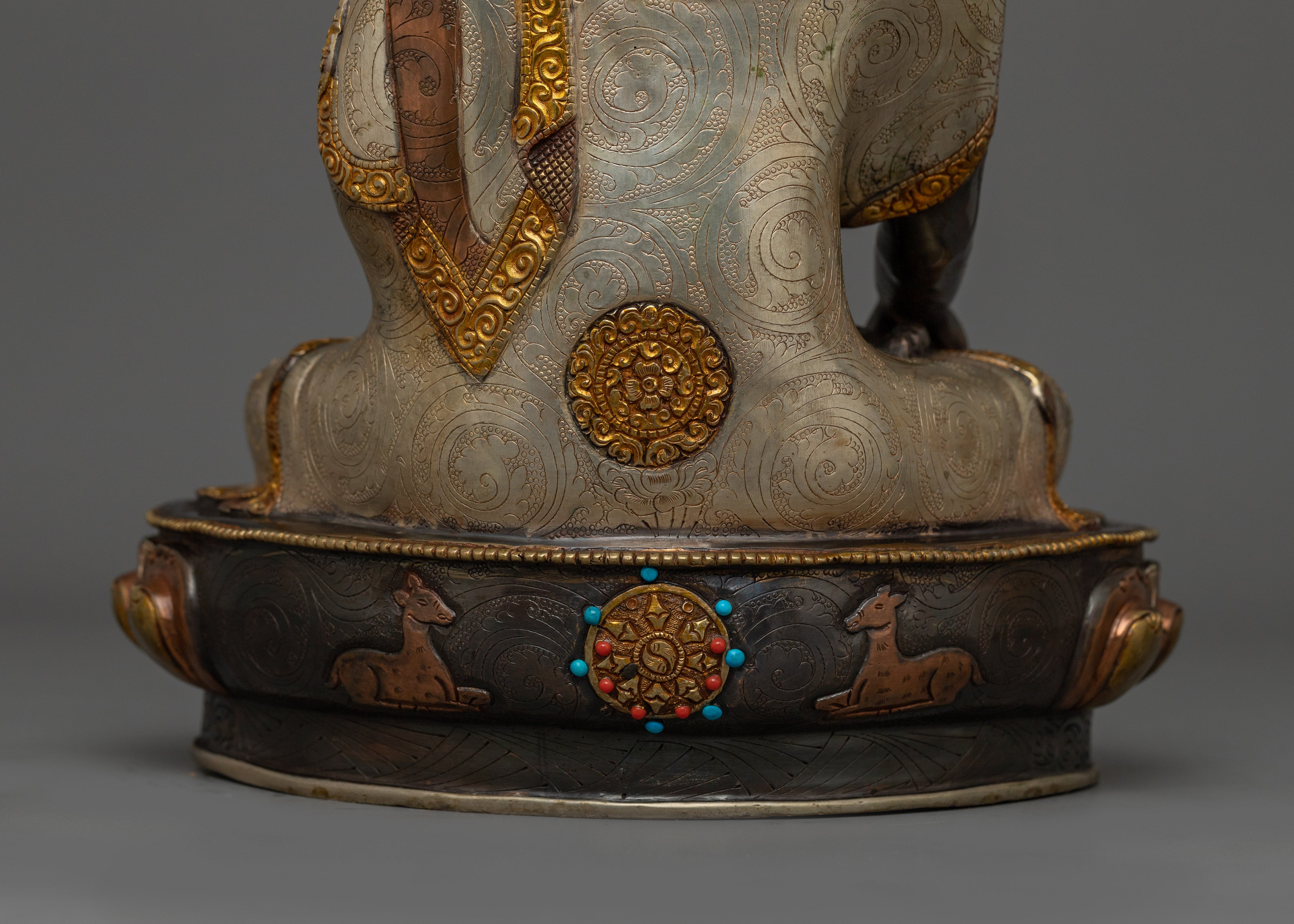 Sacred Figurine of Shakyamuni Buddha | Founder of the Path to Liberation