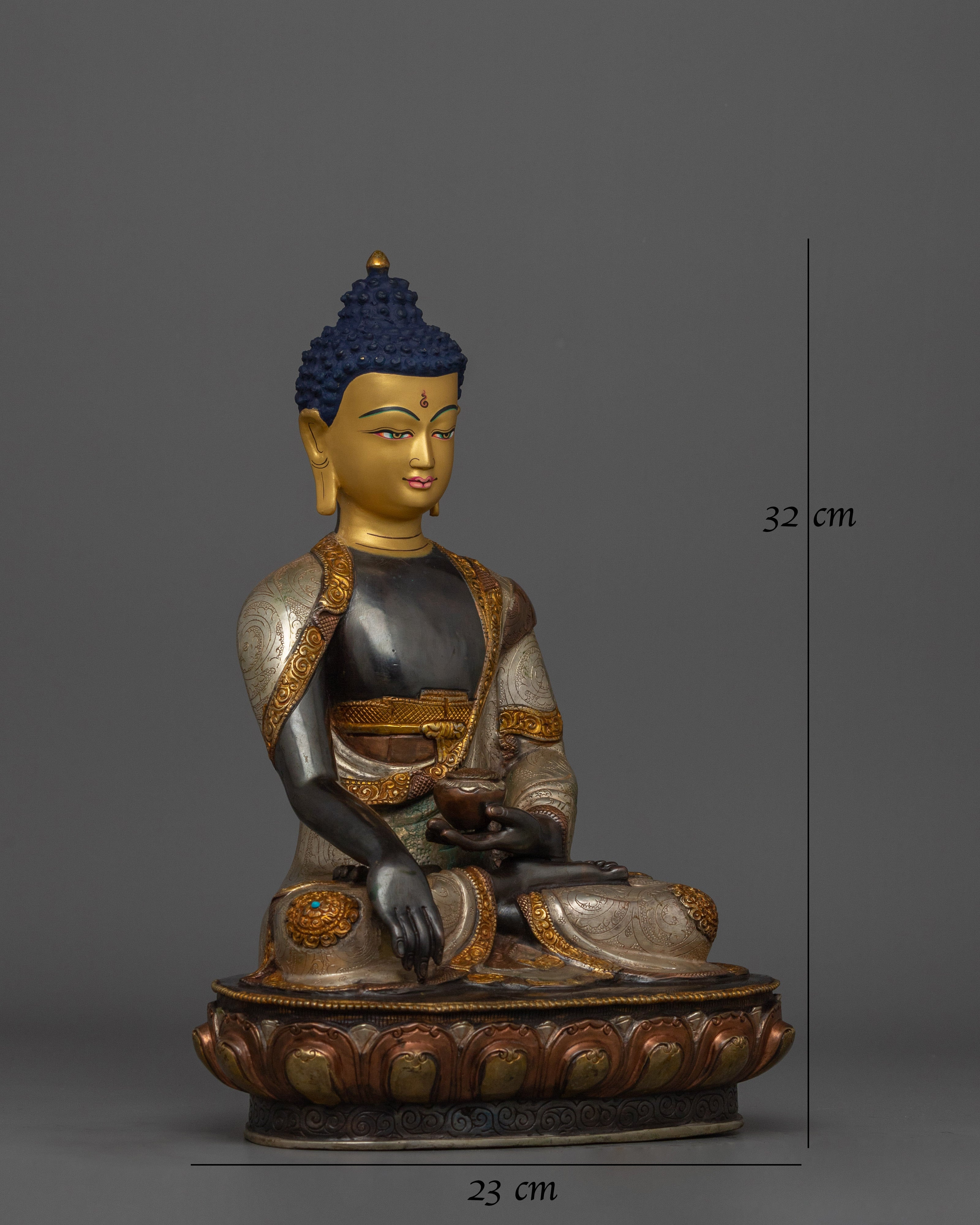 sacred-figurine-of-shakyamuni-buddha