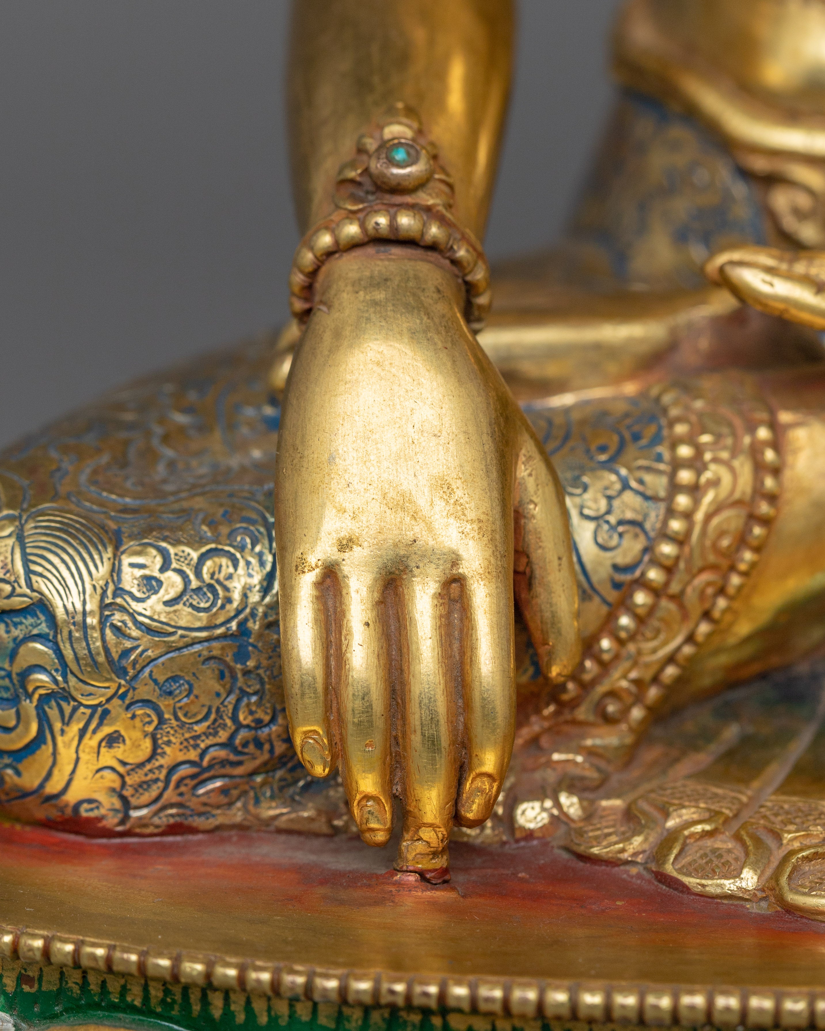 Himalayan Figurine of Crown Shakyamuni Buddha | Sage of the Shakya Clan