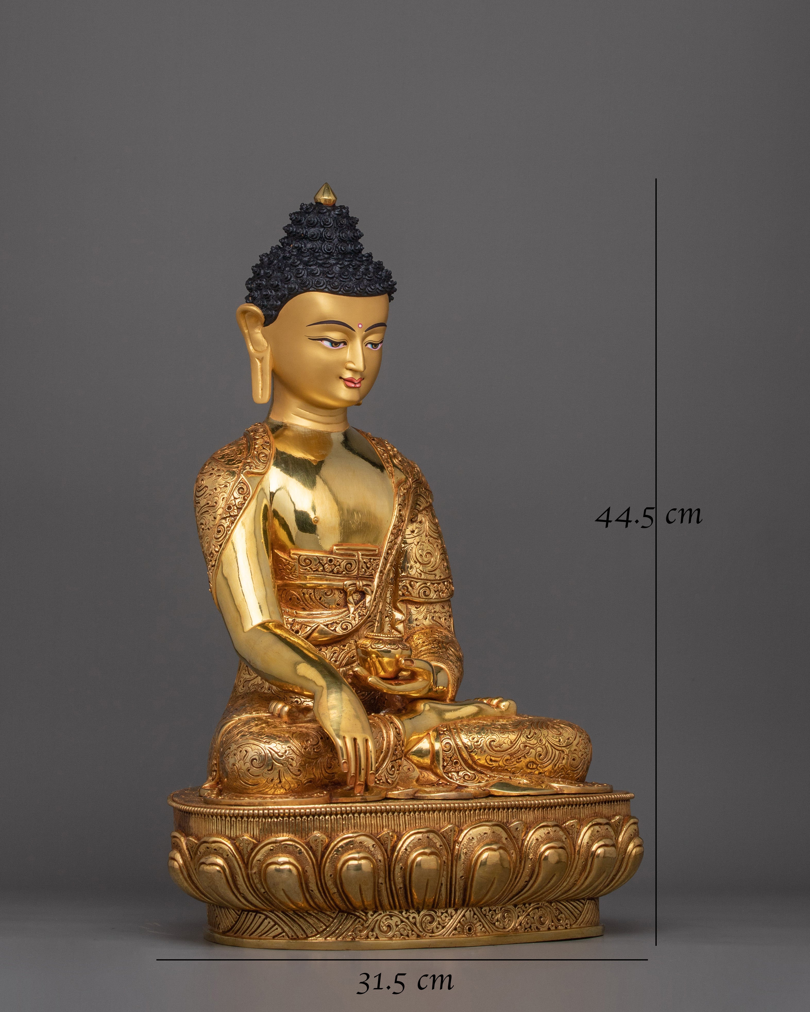 traditionally-handcrafted-statue-of-shakyamuni-buddha