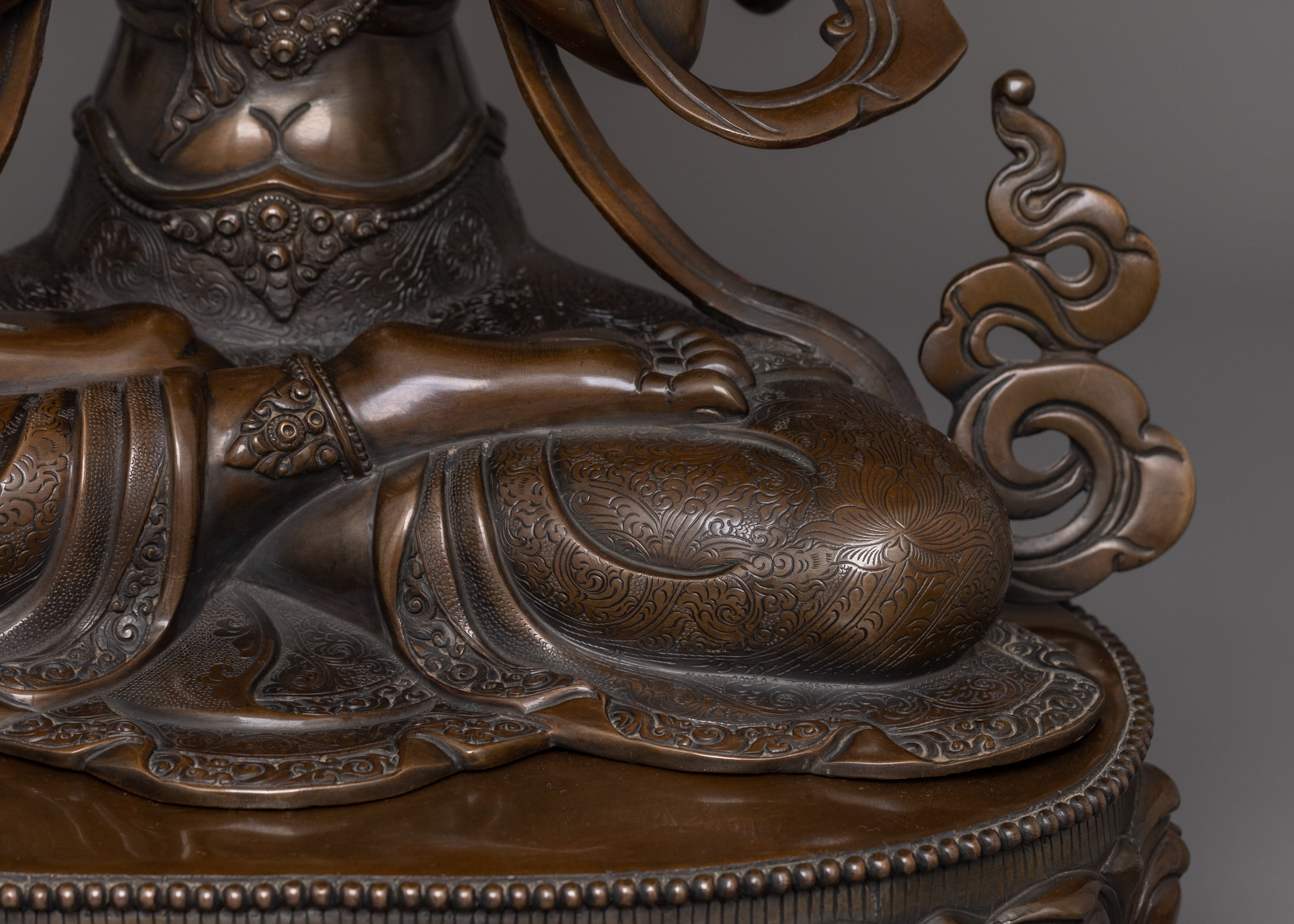 Chenrezig Compassionate Deity Statue | Also Known as Avalokiteshvara