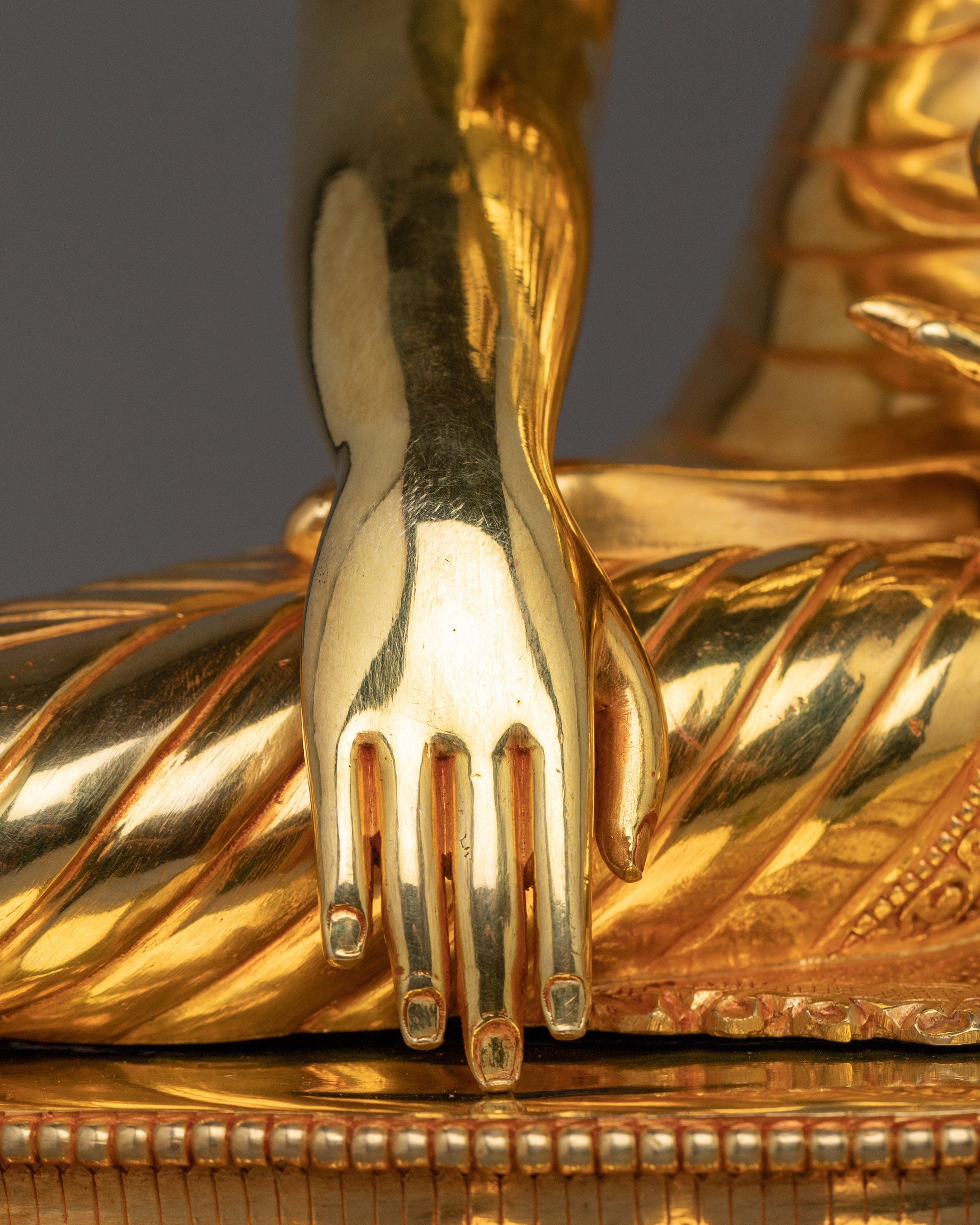 Sculpture of Siddhartha Gautama | Founder of the Dharma