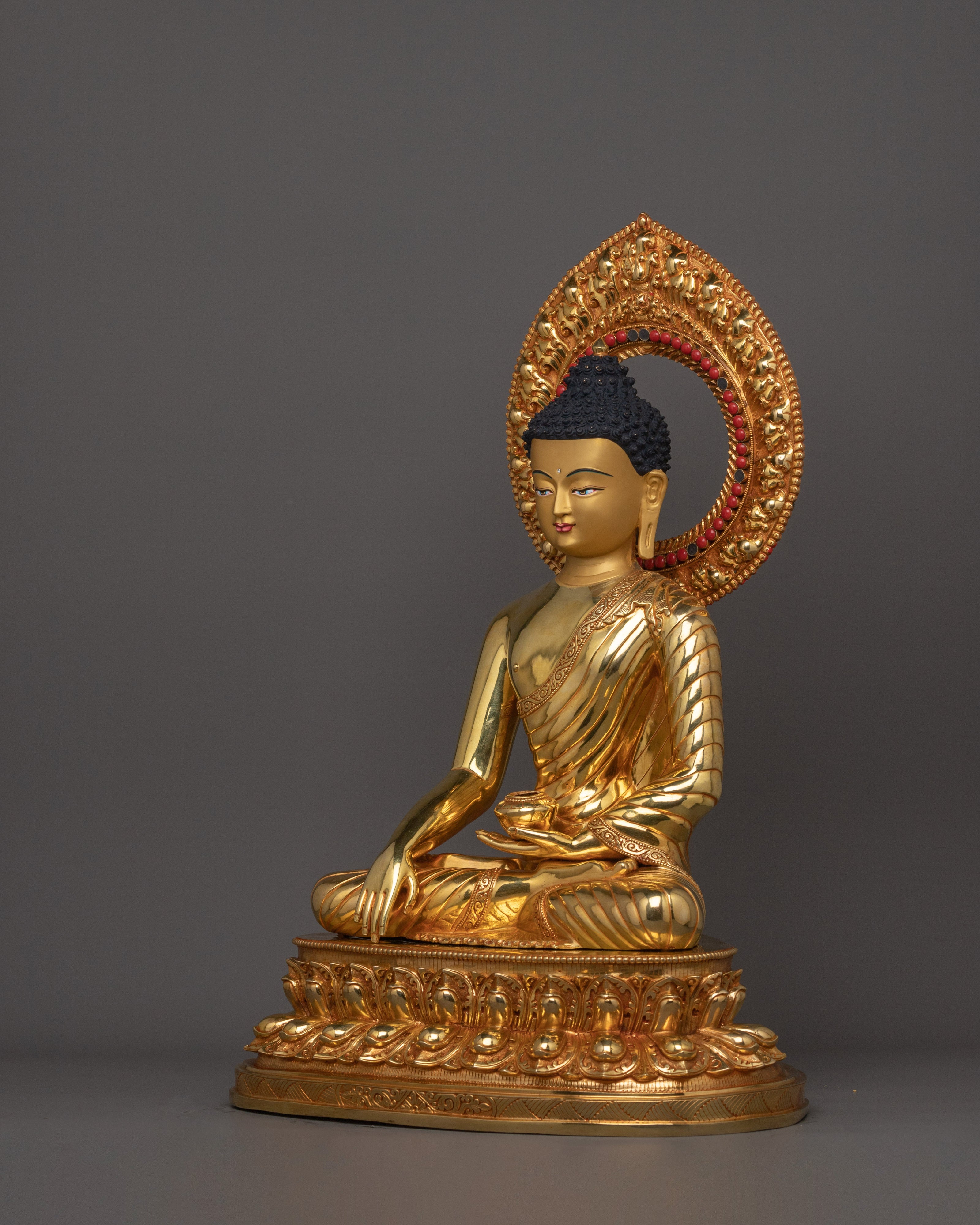Sculpture of Siddhartha Gautama | Founder of the Dharma