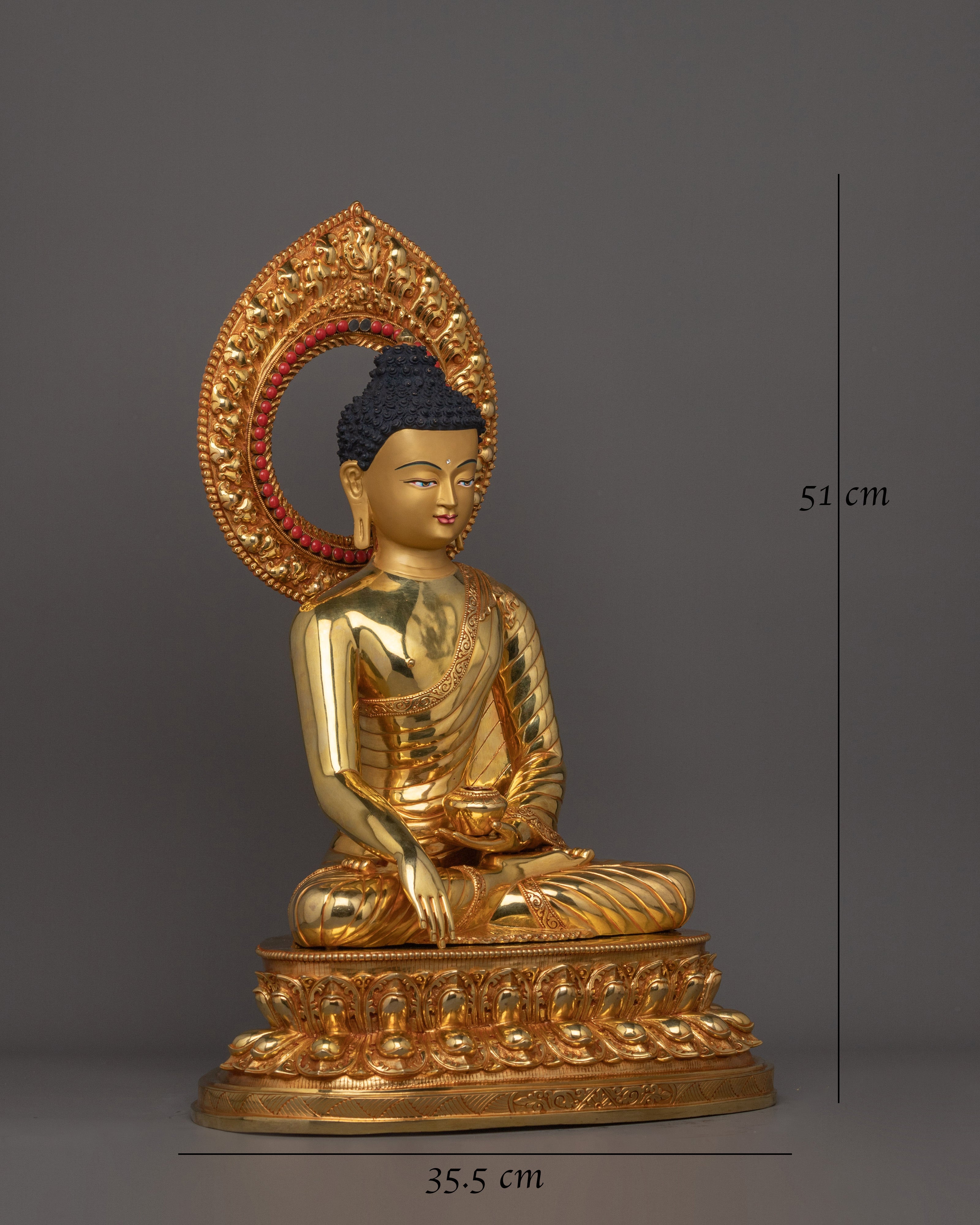 sculpture-of-siddhartha-gautama