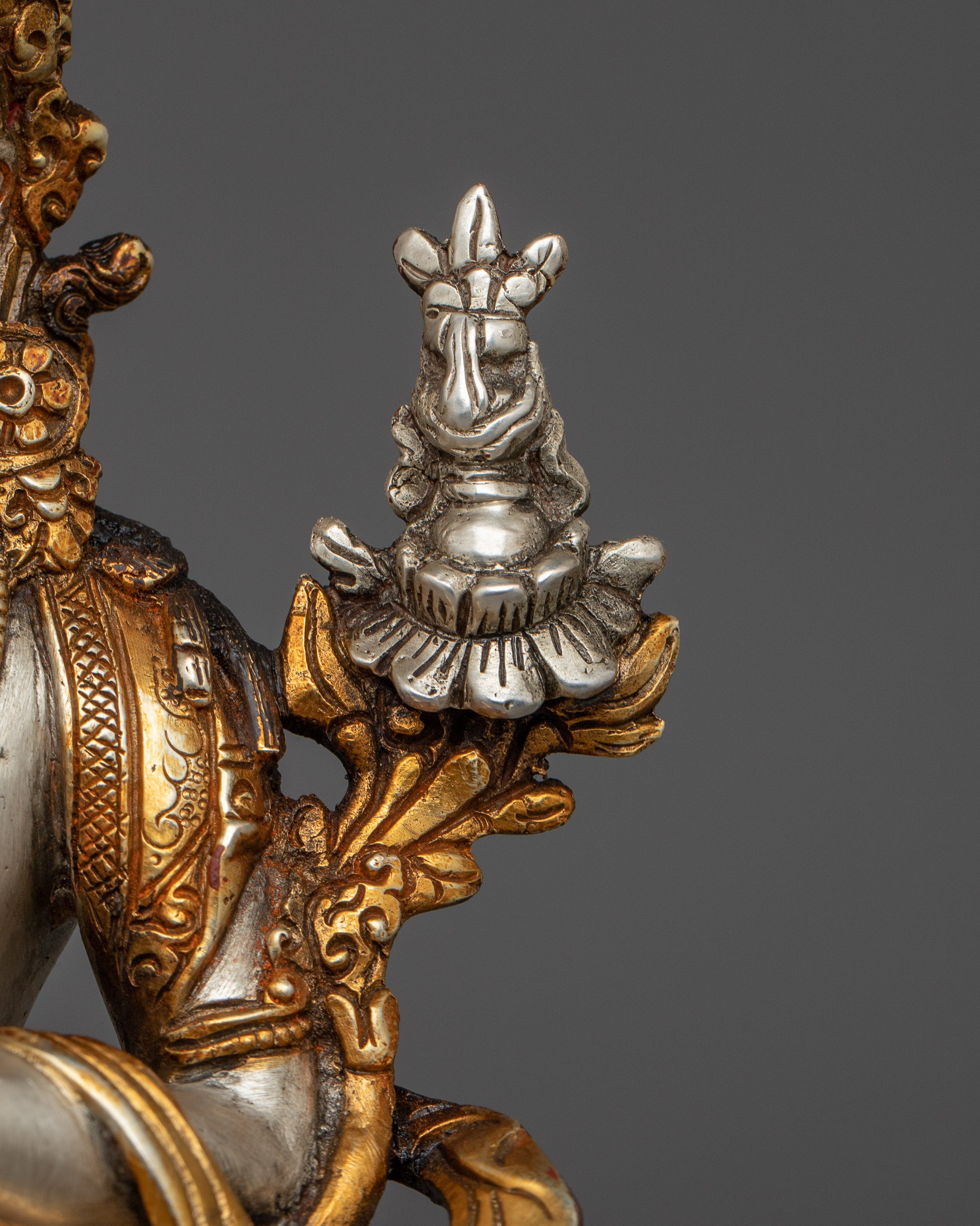 Future Maitreya Buddha Statue | Traditional Artwork