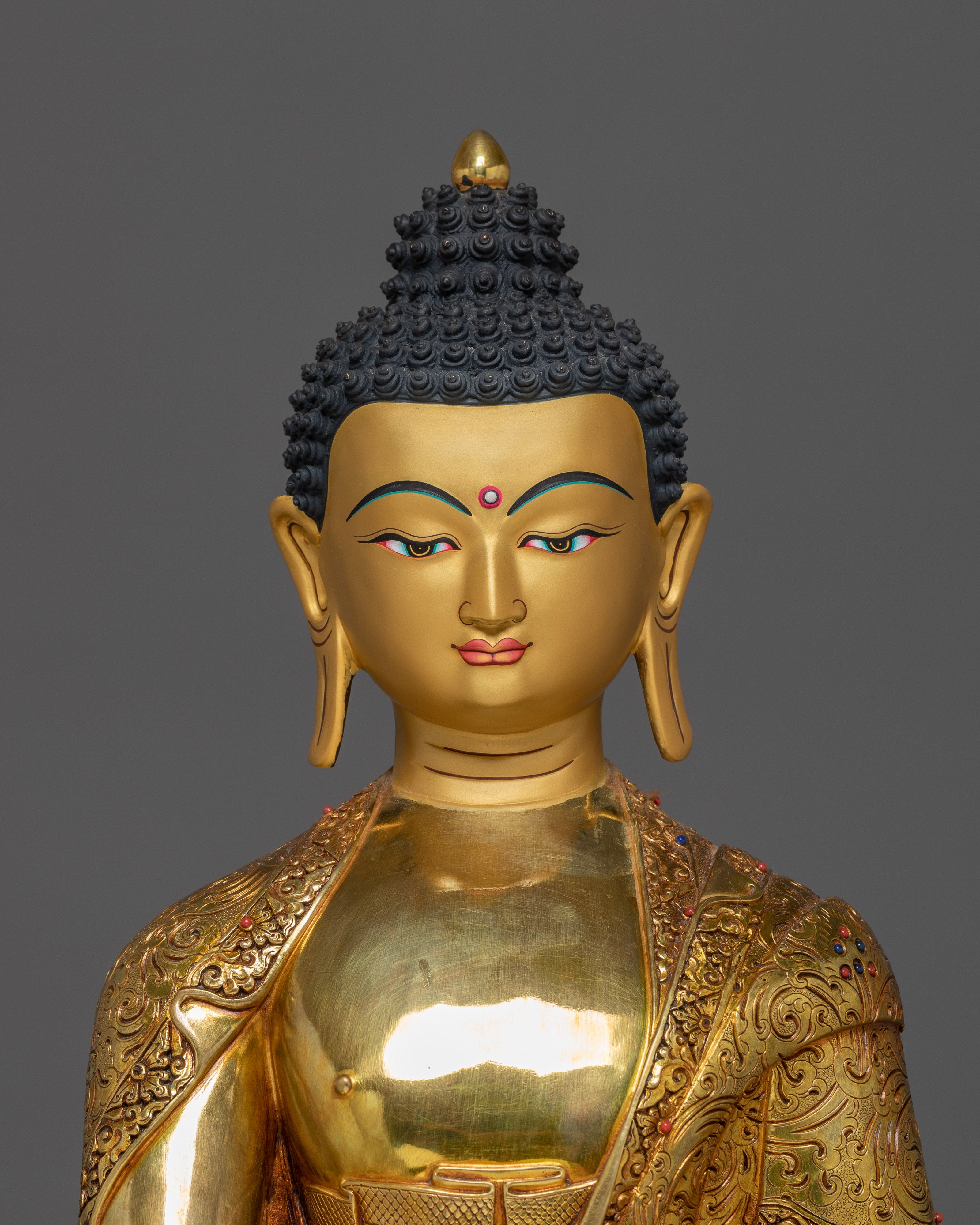 Statue of Buddha Shakyamuni On throne | Sage of the Shakya Clan