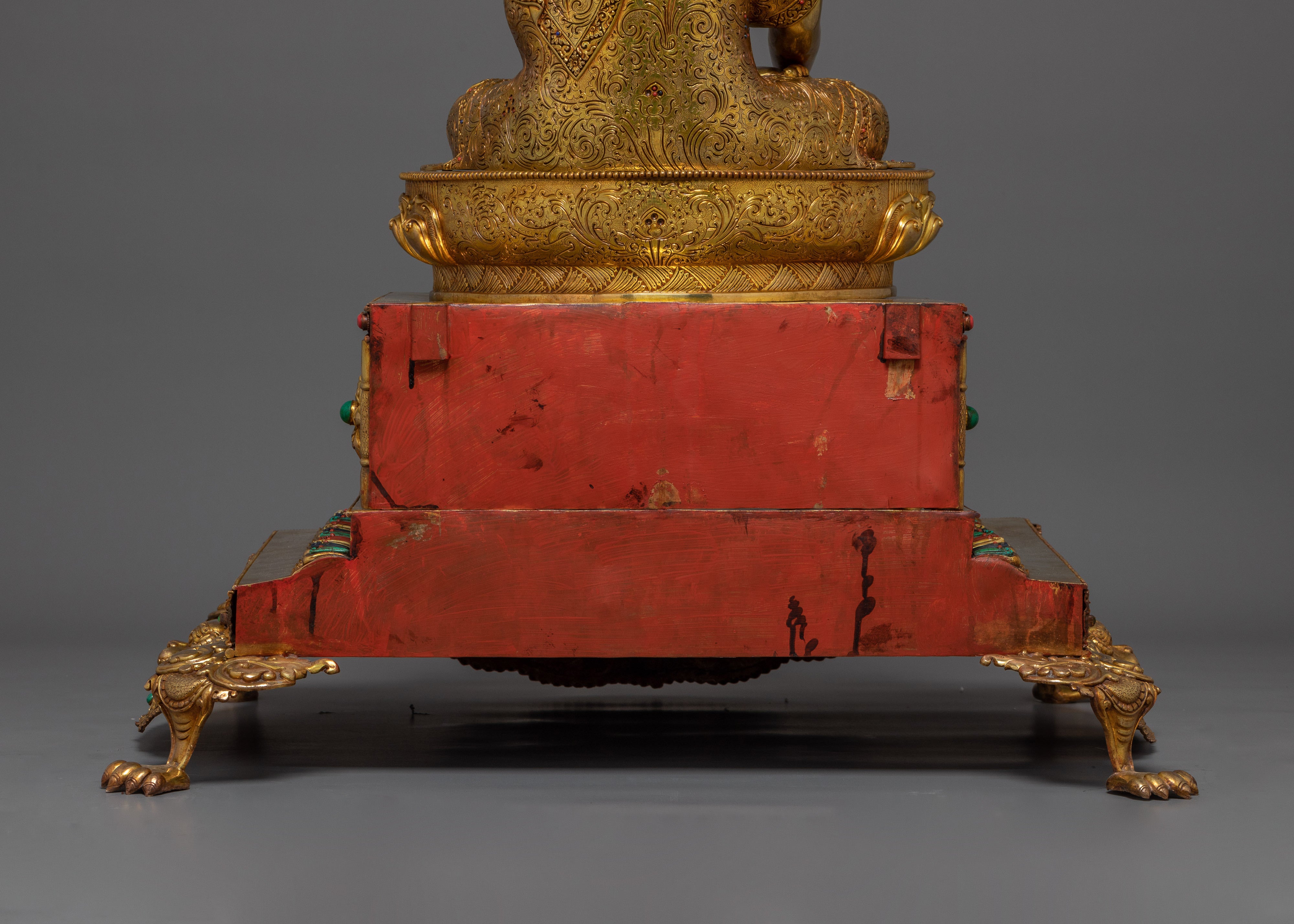 Statue of Buddha Shakyamuni On throne | Sage of the Shakya Clan