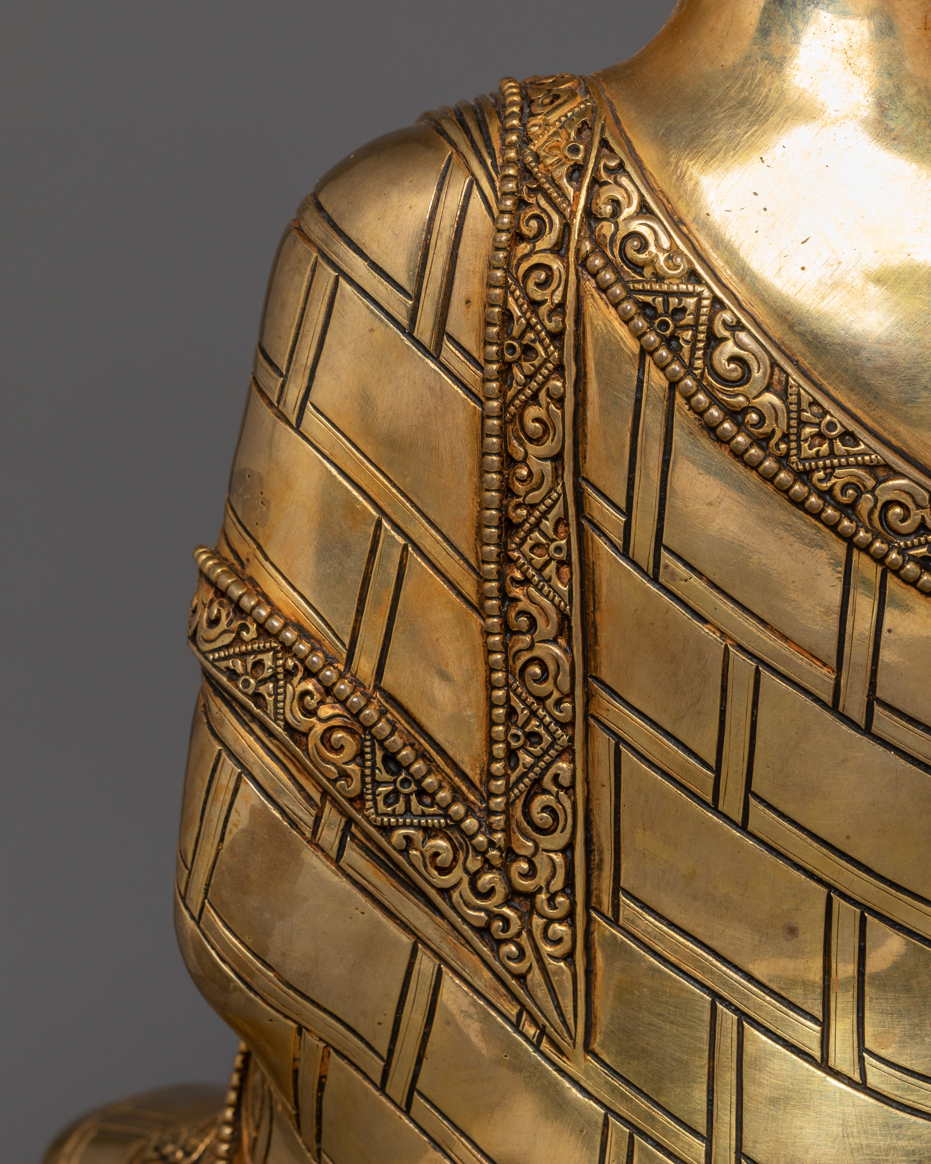 Shakyamuni Buddha Statue, The Ideal for Meditation | Siddhartha Gautama Sculpture