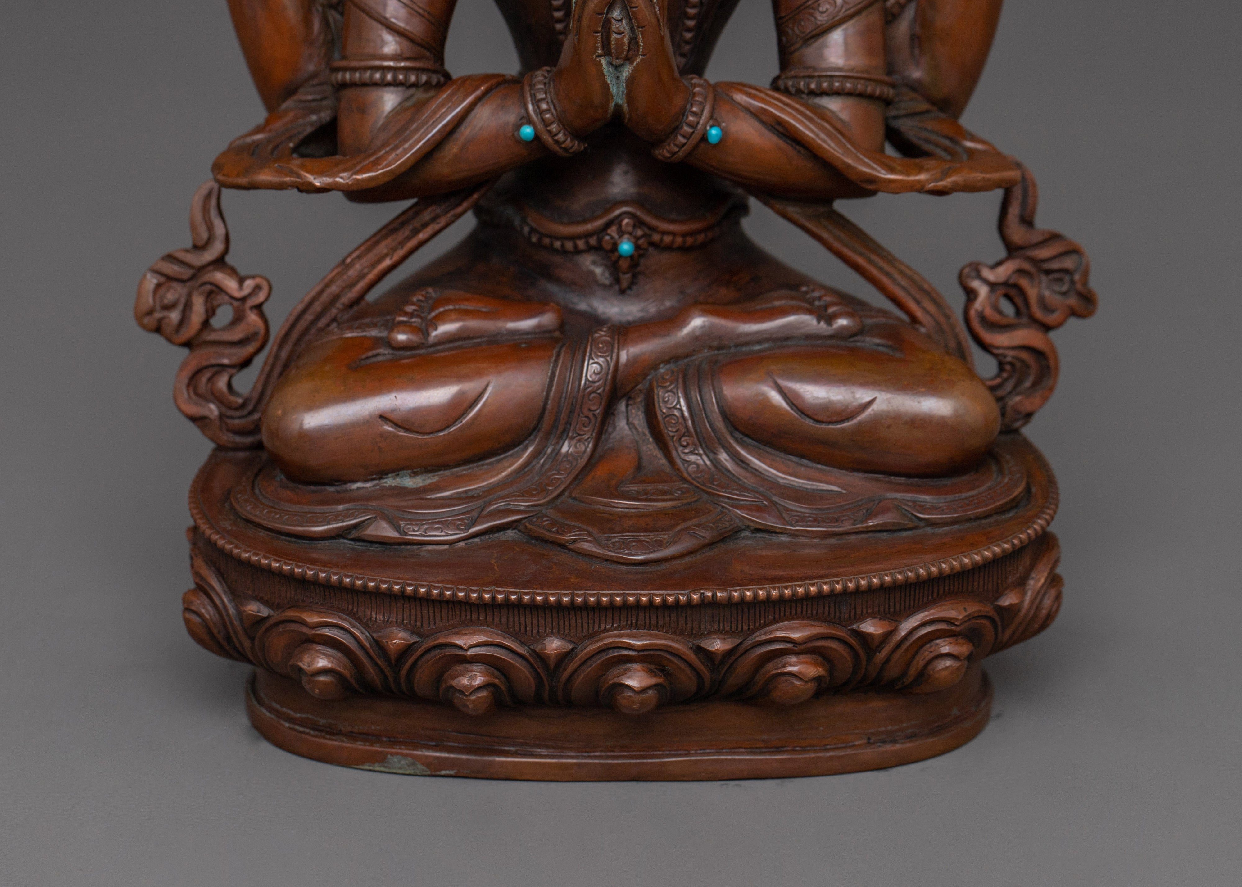 Himalayan Avalokitshvara Statue | The one who looks with unwavering eye