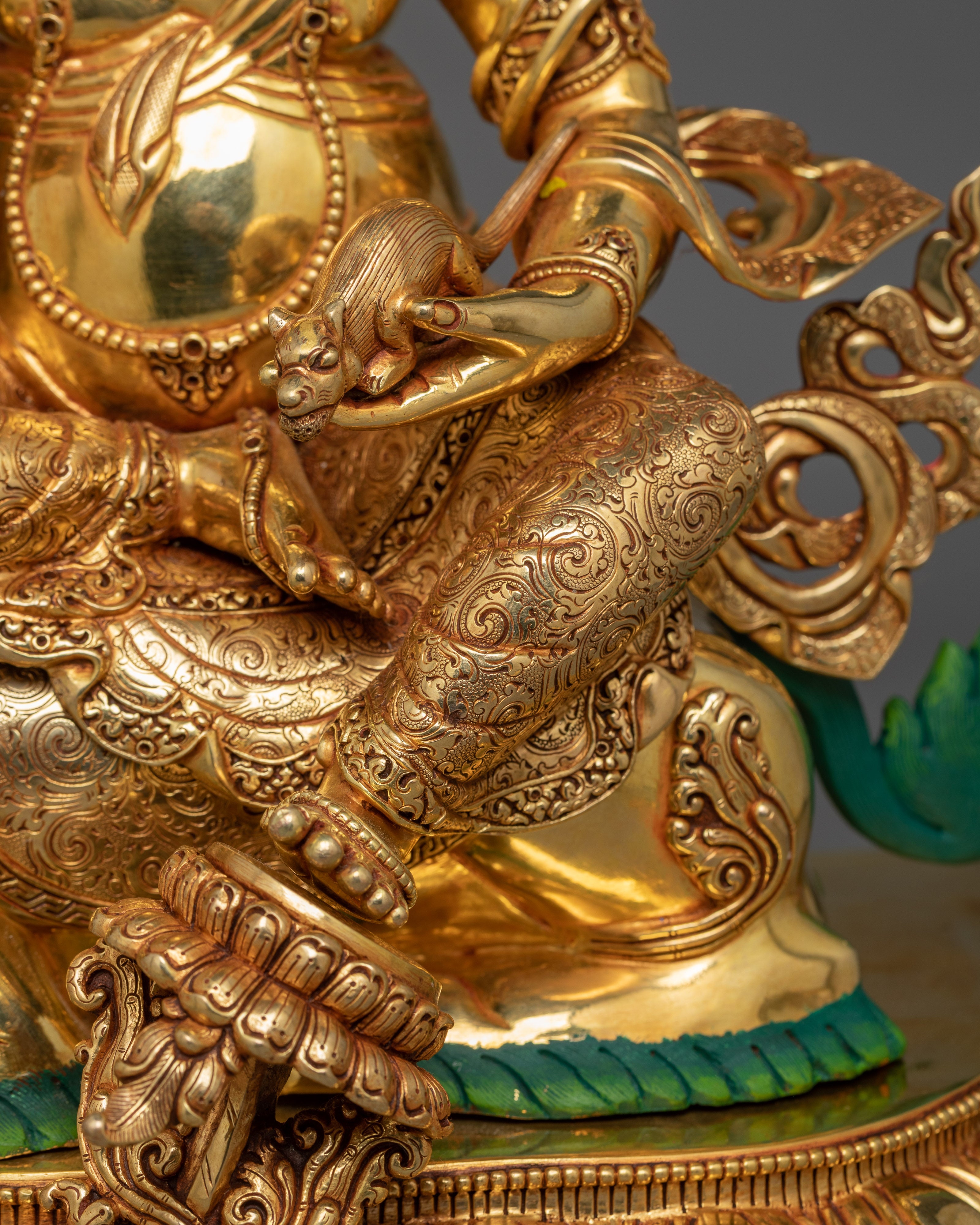 Sculpture of Wealth Deity Namtoshe | The Guardian of Wealth and Prosperity
