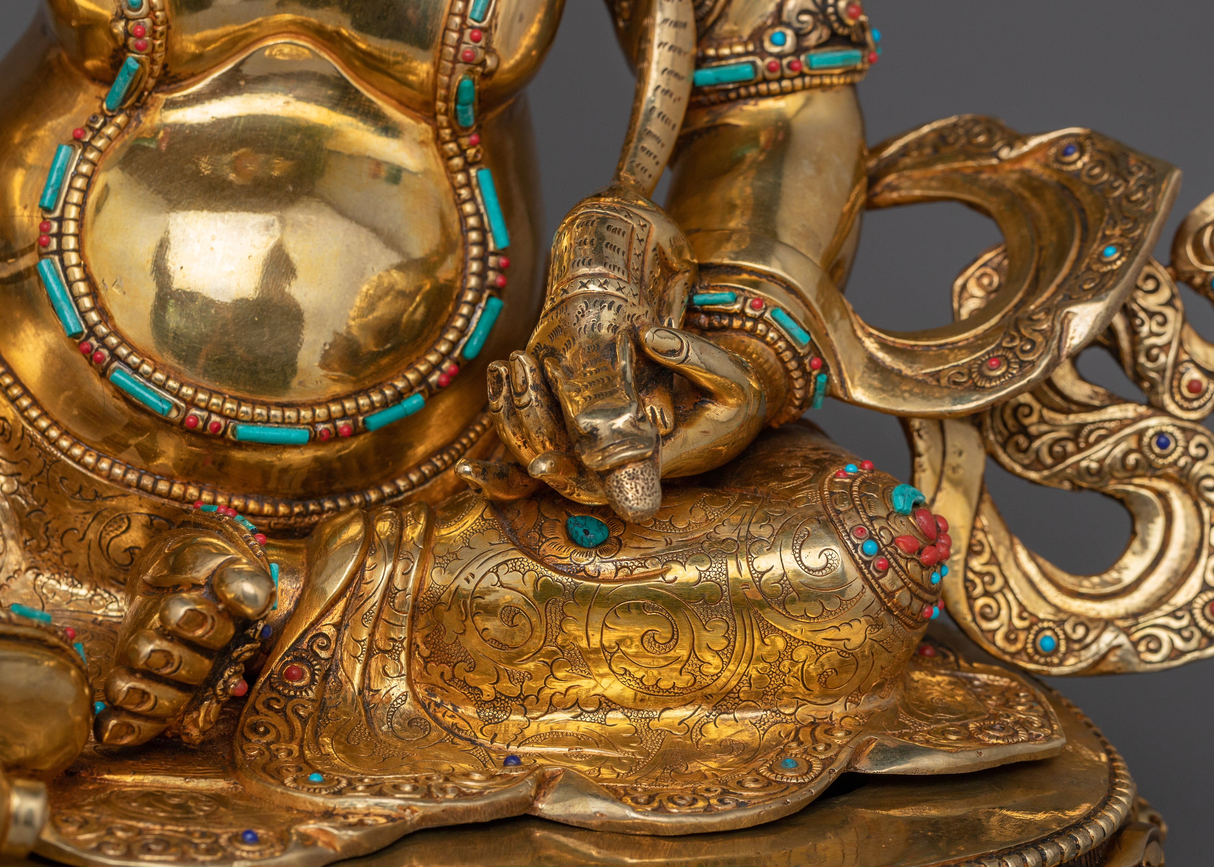 Dzambhala Buddhist Deity of Wealth | Guardian of Wealth and Fortune