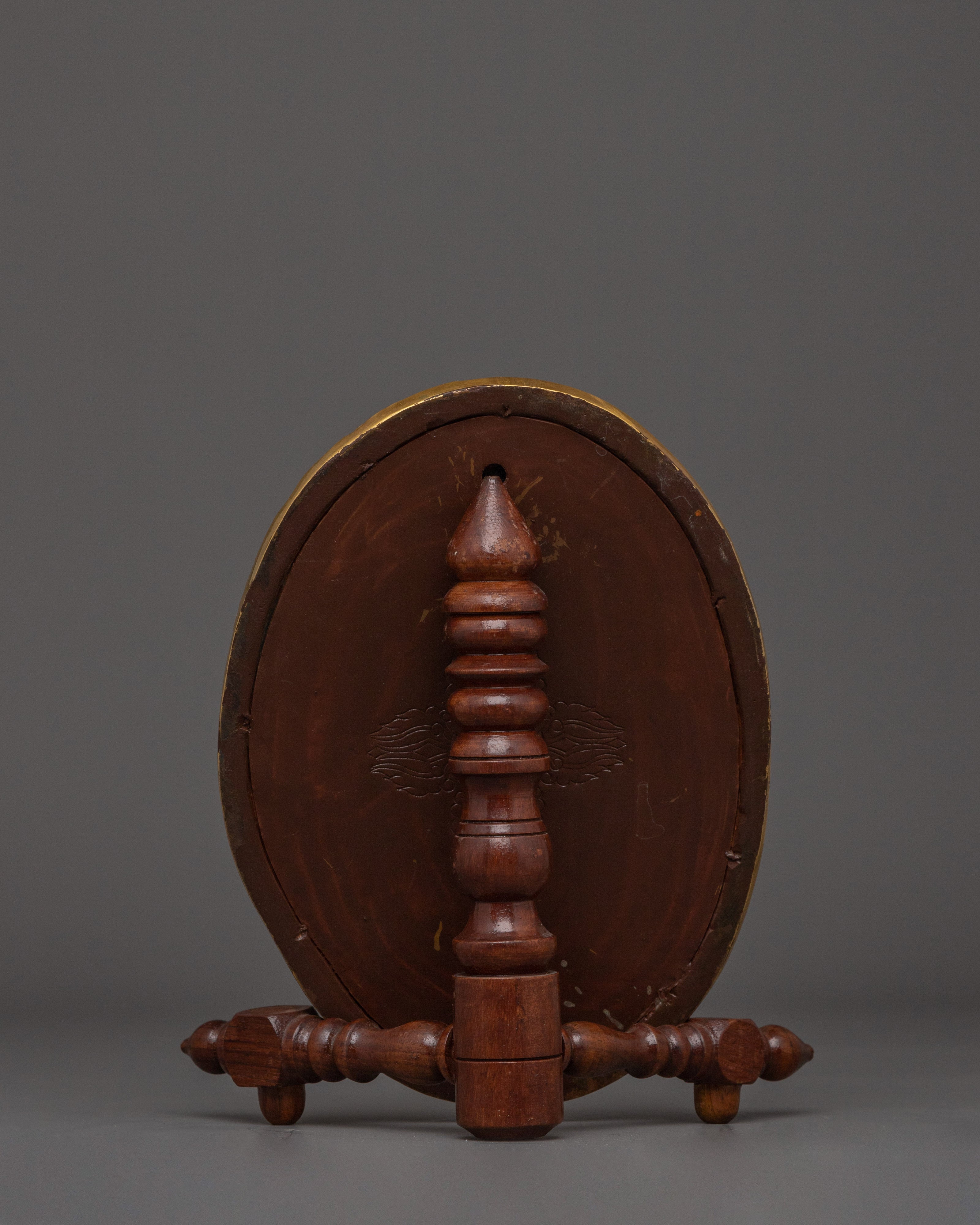 Oval Guanyin Sculpture | Oval of Compassion