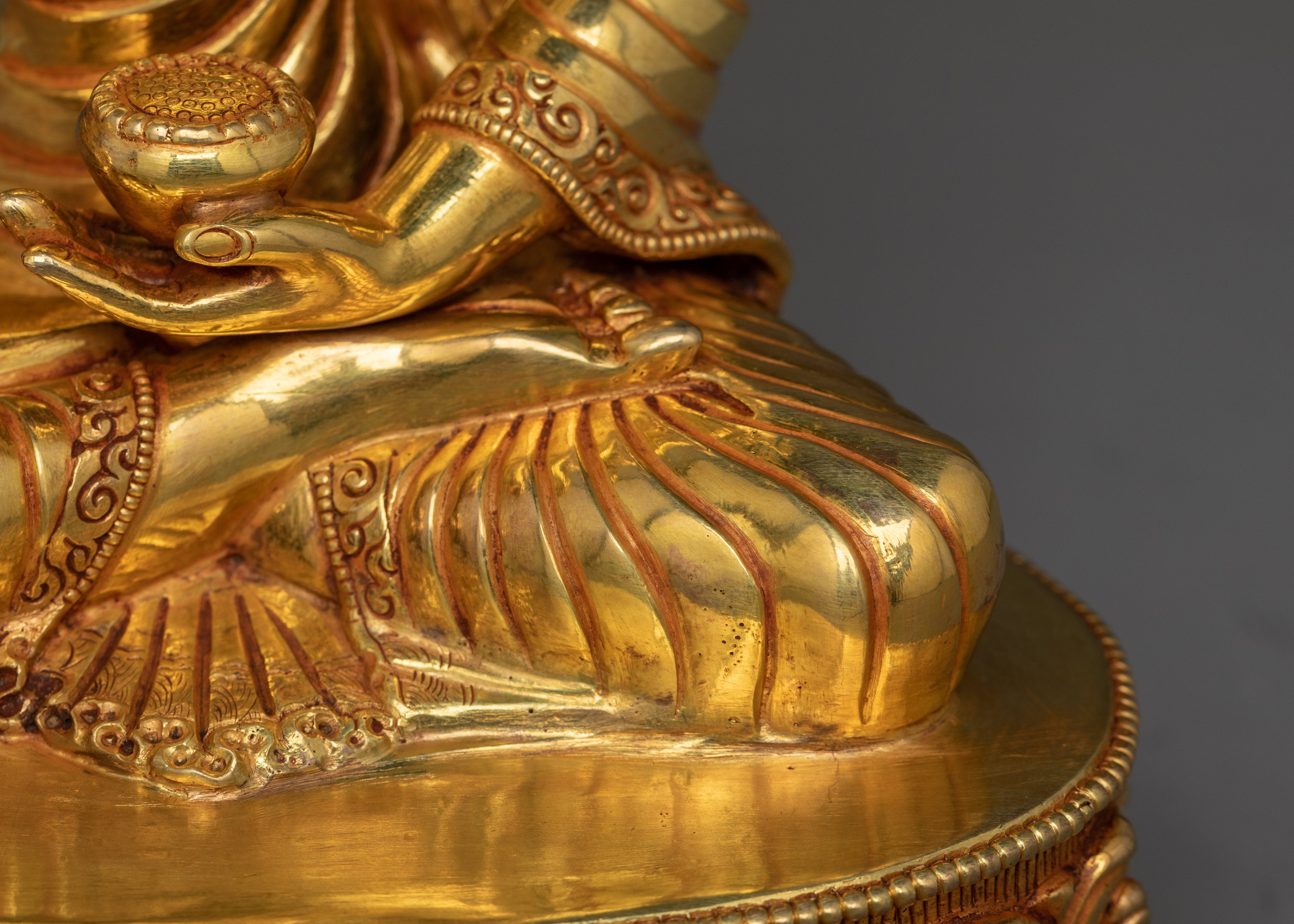 Figurine of Historical Buddha Shakyamuni | Enlightened One