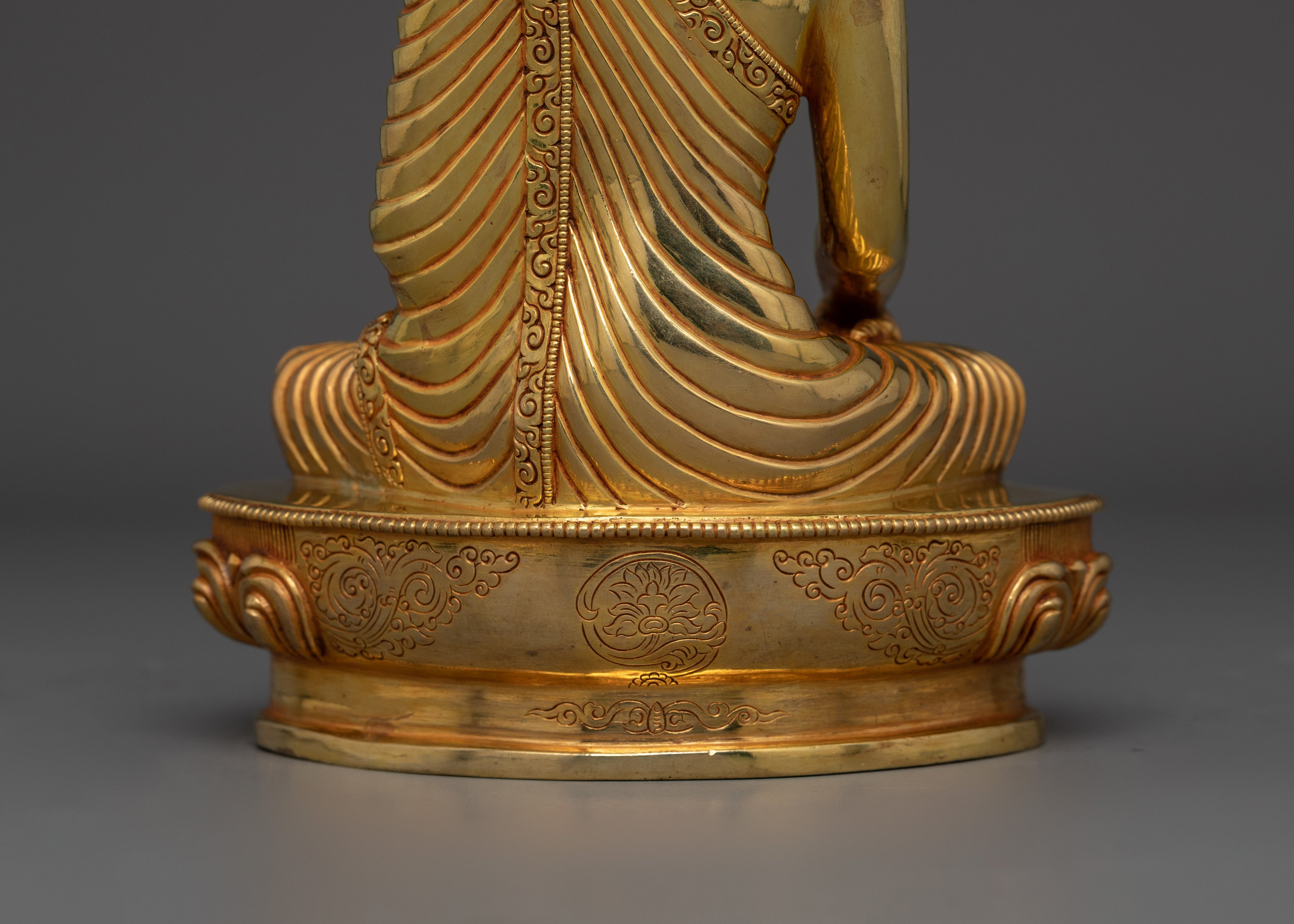 Figurine of Historical Buddha Shakyamuni | Enlightened One