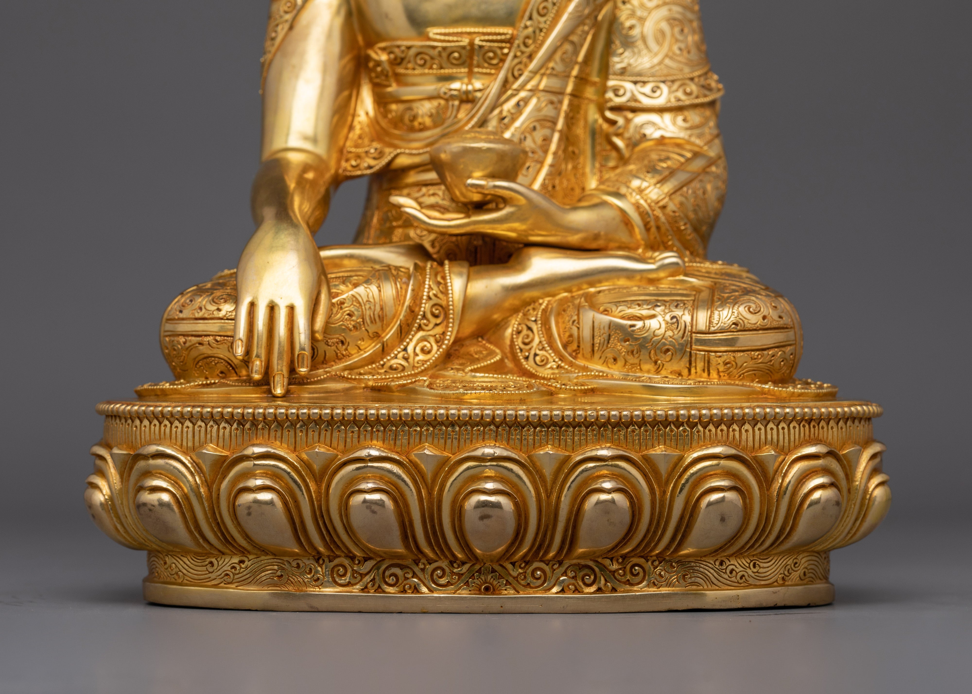 Golden Shakyamuni Buddha Statue | Gautama Buddha - The Awakened One