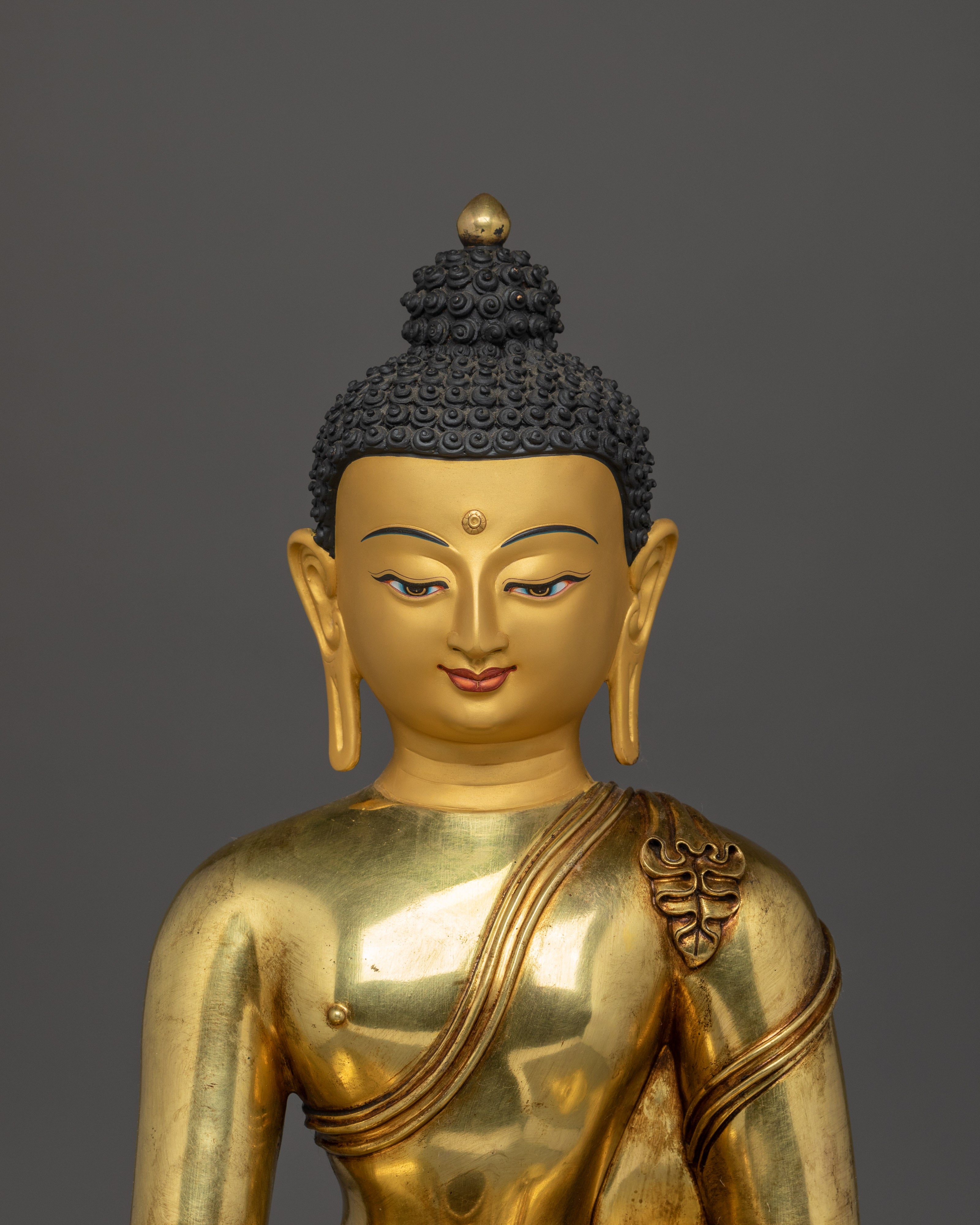 Sculpture of Historical Buddha Shakyamuni | The Awakened One