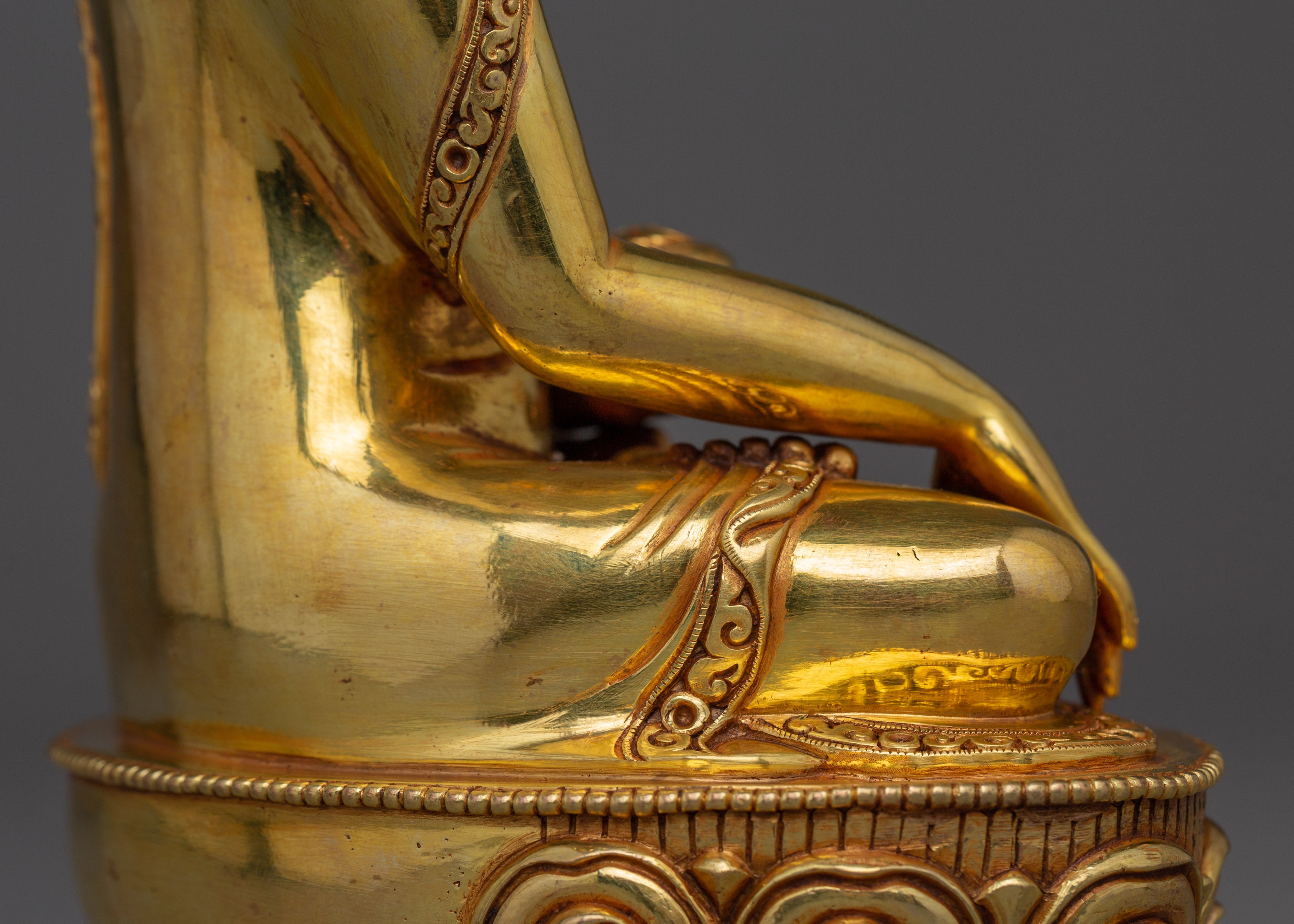 The Great Teacher Shakyamuni Buddha | The Awakened One