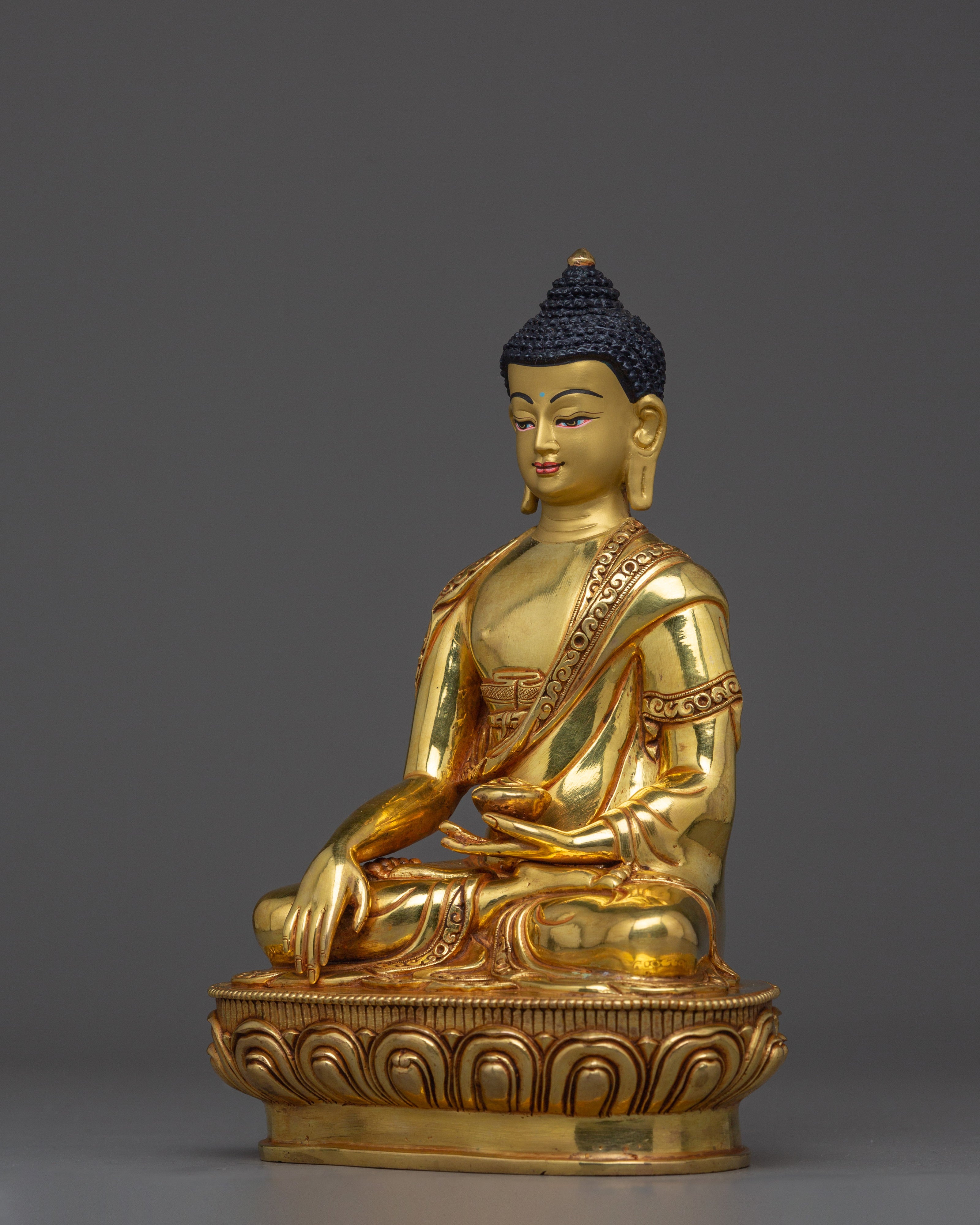 The Great Teacher Shakyamuni Buddha | The Awakened One