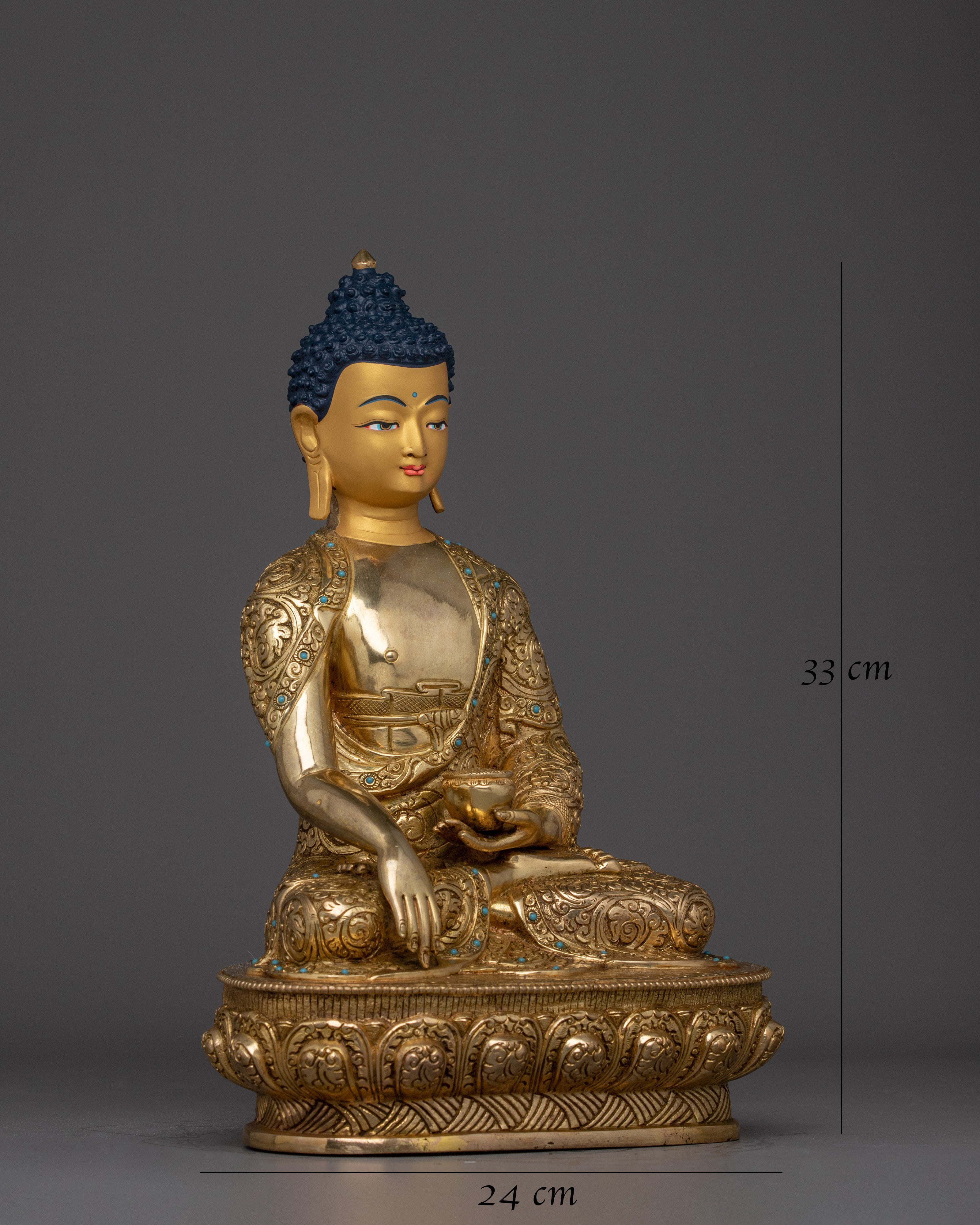 golden-statue-of-gautama-buddha
