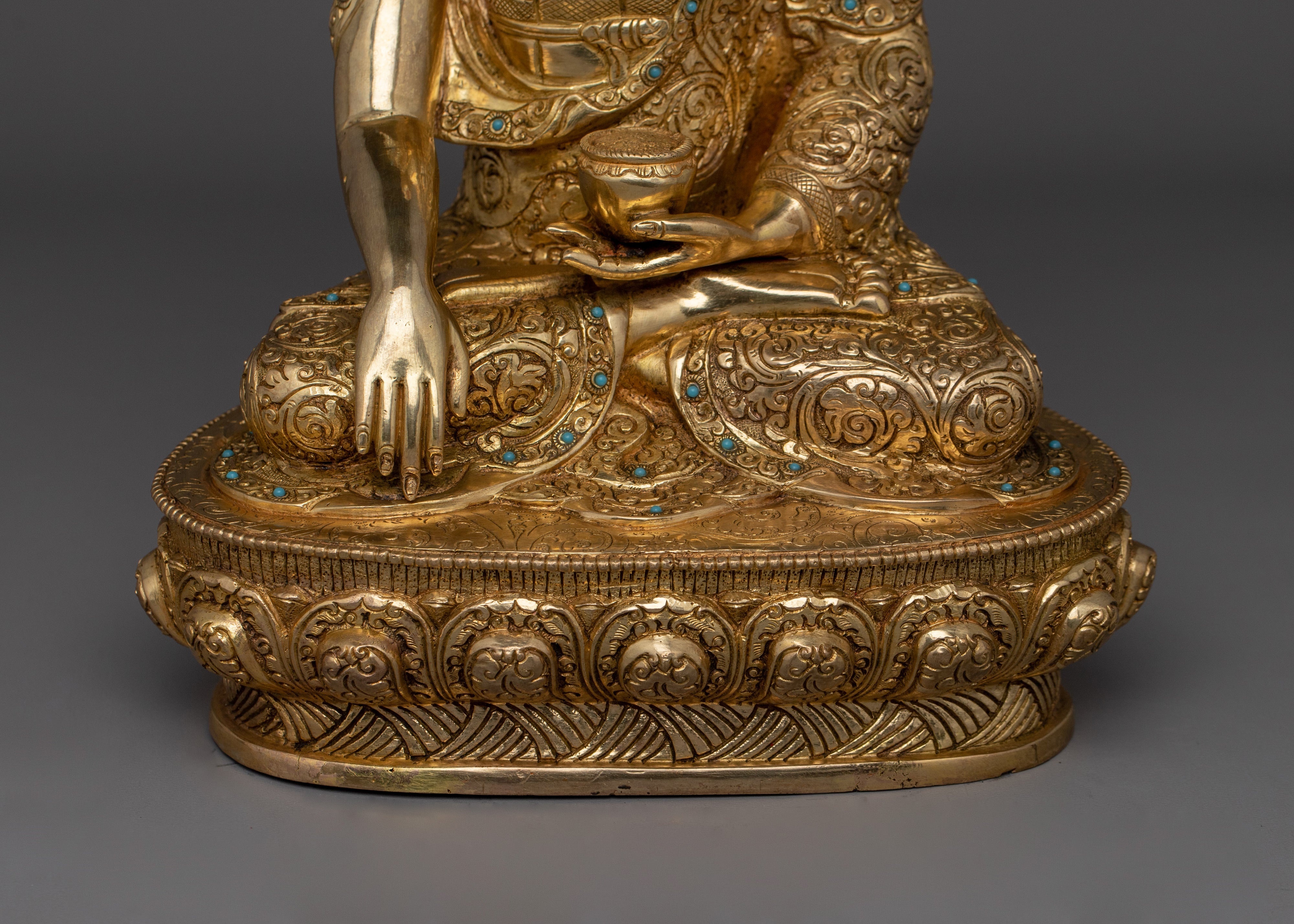 Golden Statue of Gautama Buddha | Also known as Shakyamuni Buddha