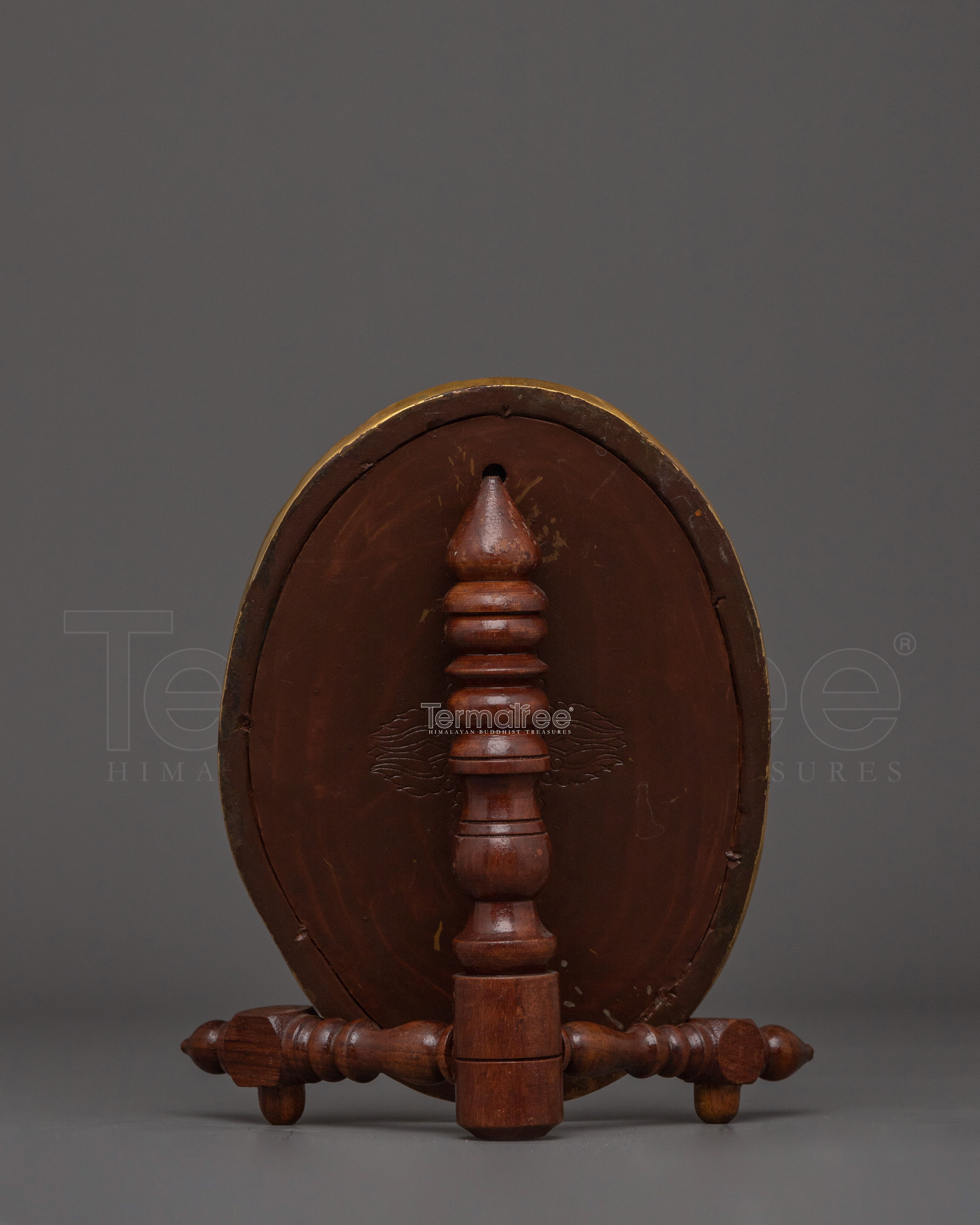 Oval Guanyin Sculpture | Oval of Compassion