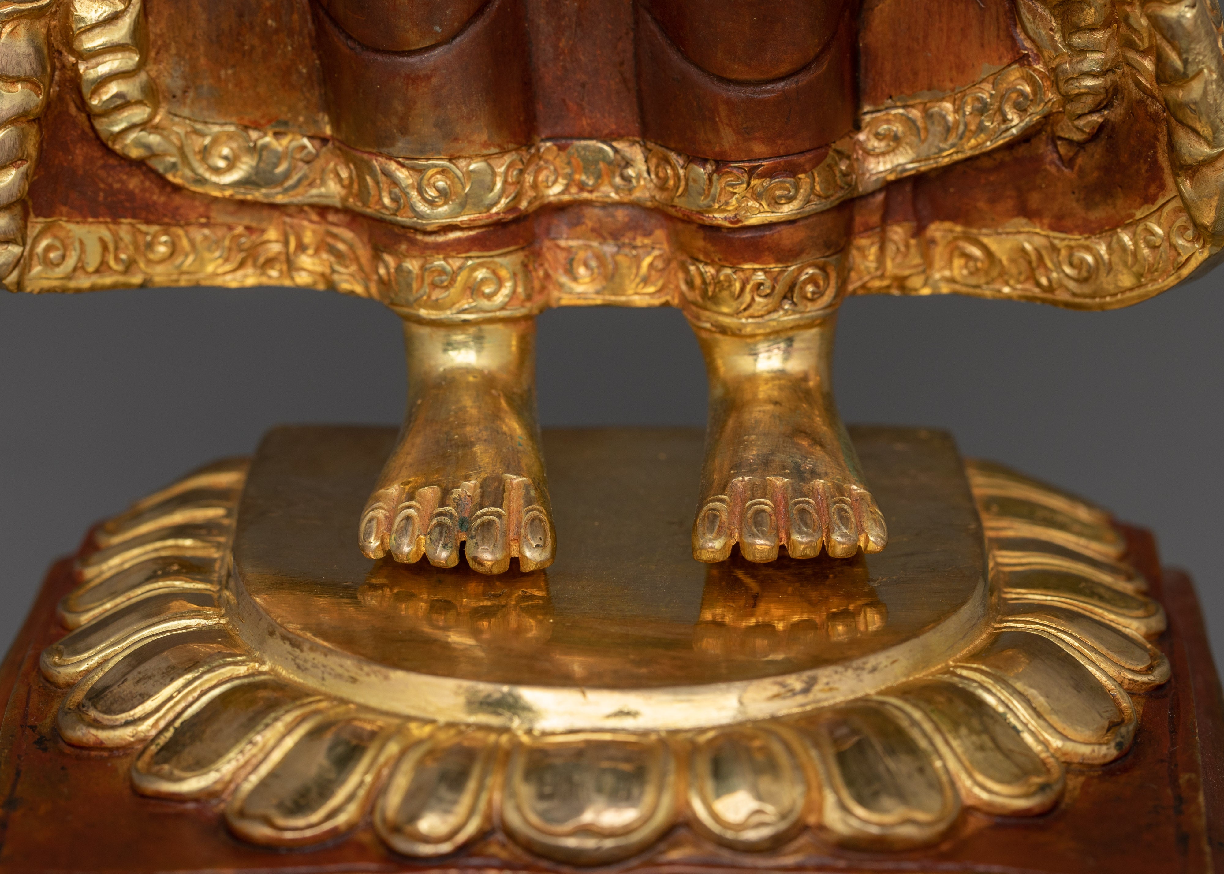 Statue of Standing Shakyamuni Buddha | Embodiment of Peace and Wisdom