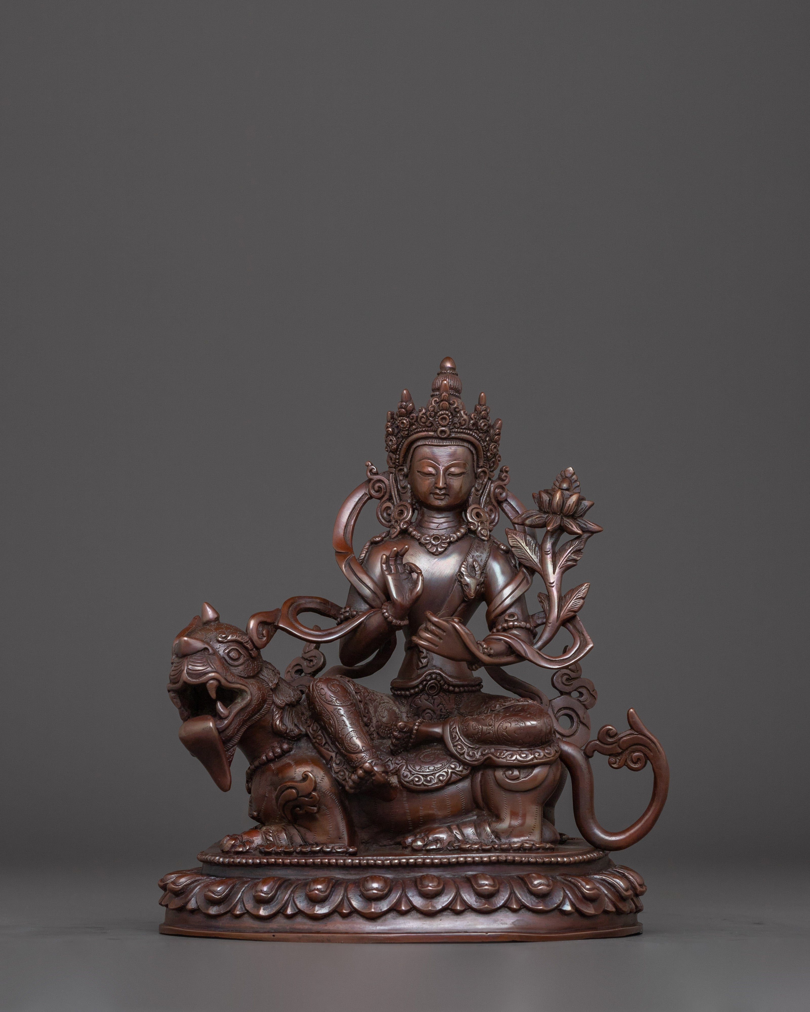 Simhanada Avalokiteshvara Statue | The Compassionate One