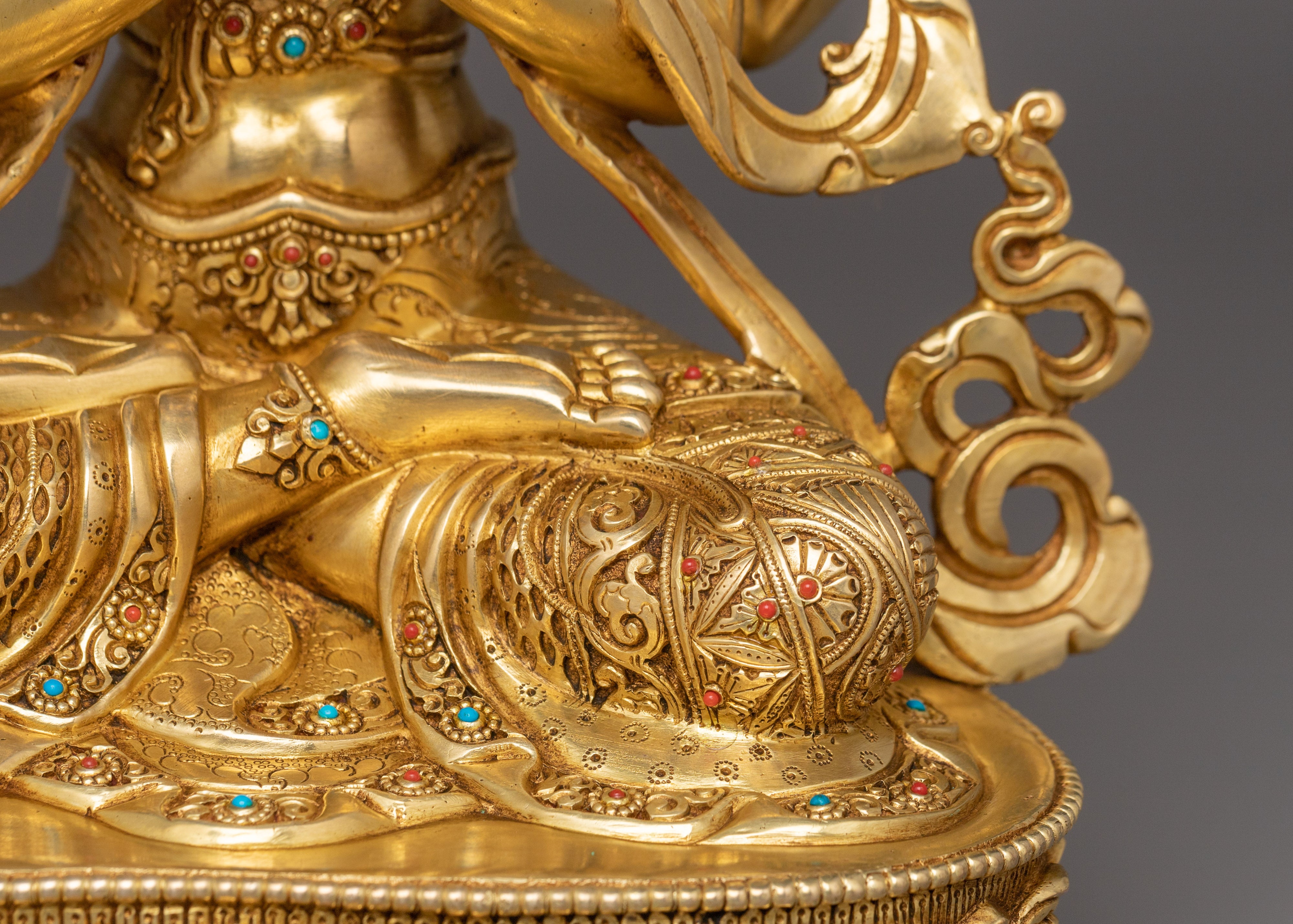 Chenrezig Patron deity of Tibet | Compassionate Gaze