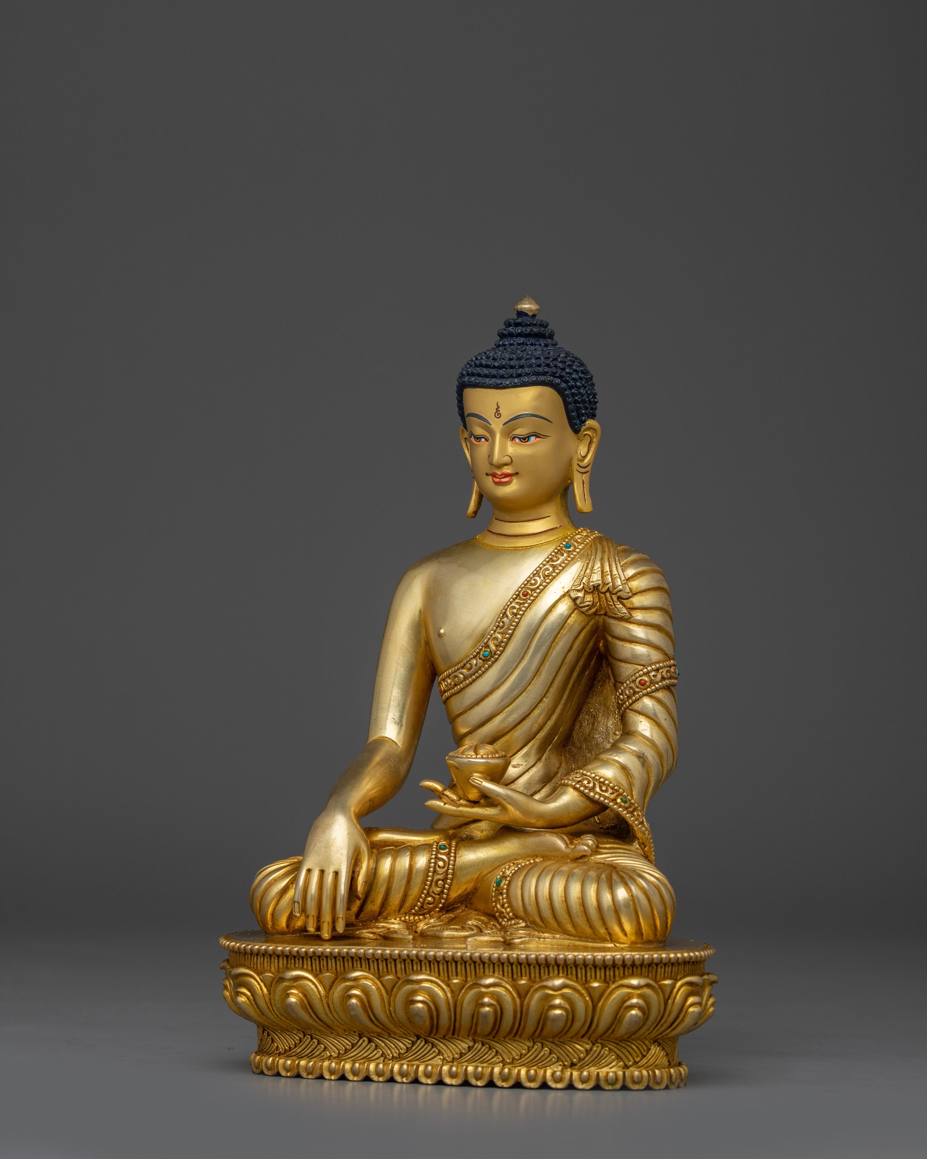 Serene Shakyamuni Buddha Statue | Gautama Buddha - The Enlightened One
