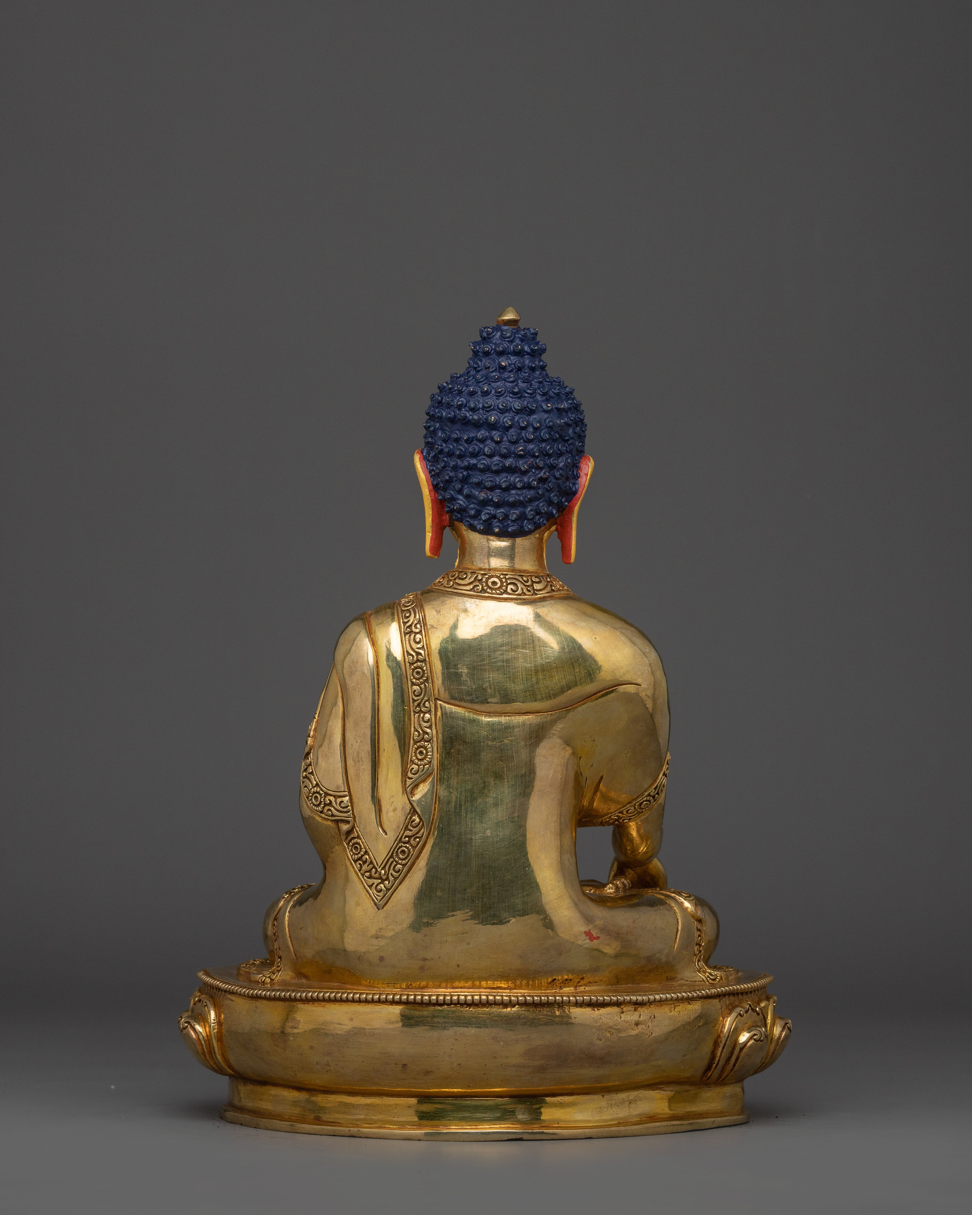 Enlightened One Shakyamuni Buddha | Peaceful Gautama Buddha Statue