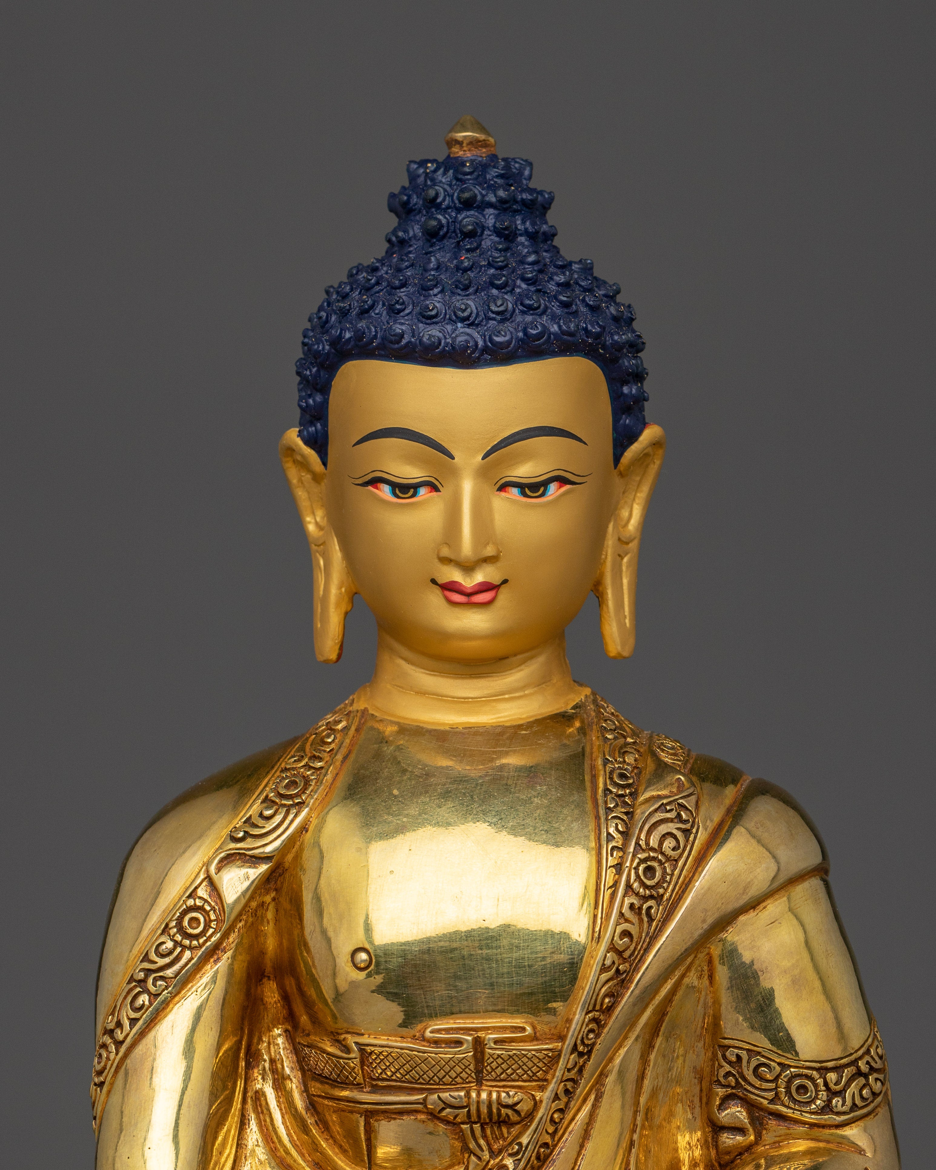 Enlightened One Shakyamuni Buddha | Peaceful Gautama Buddha Statue