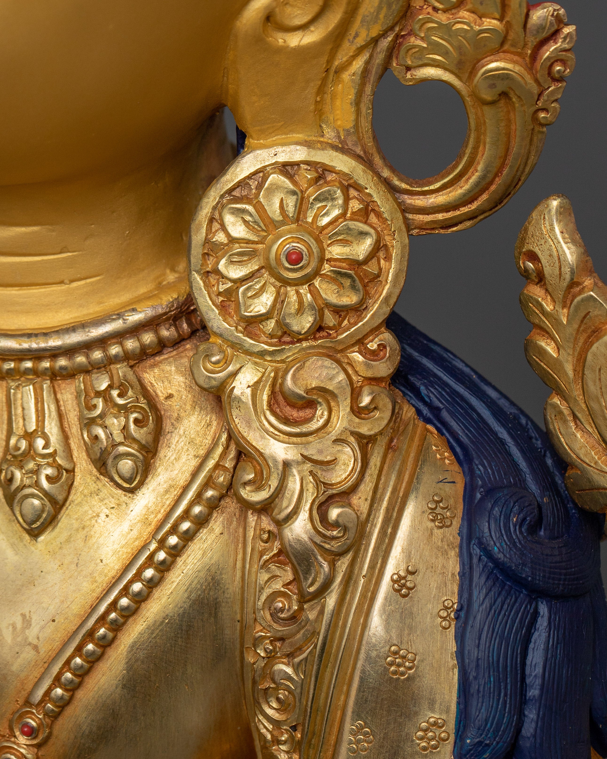 Future Buddha Golden Statue | Maitreya Buddha - Restorer of The Dharma