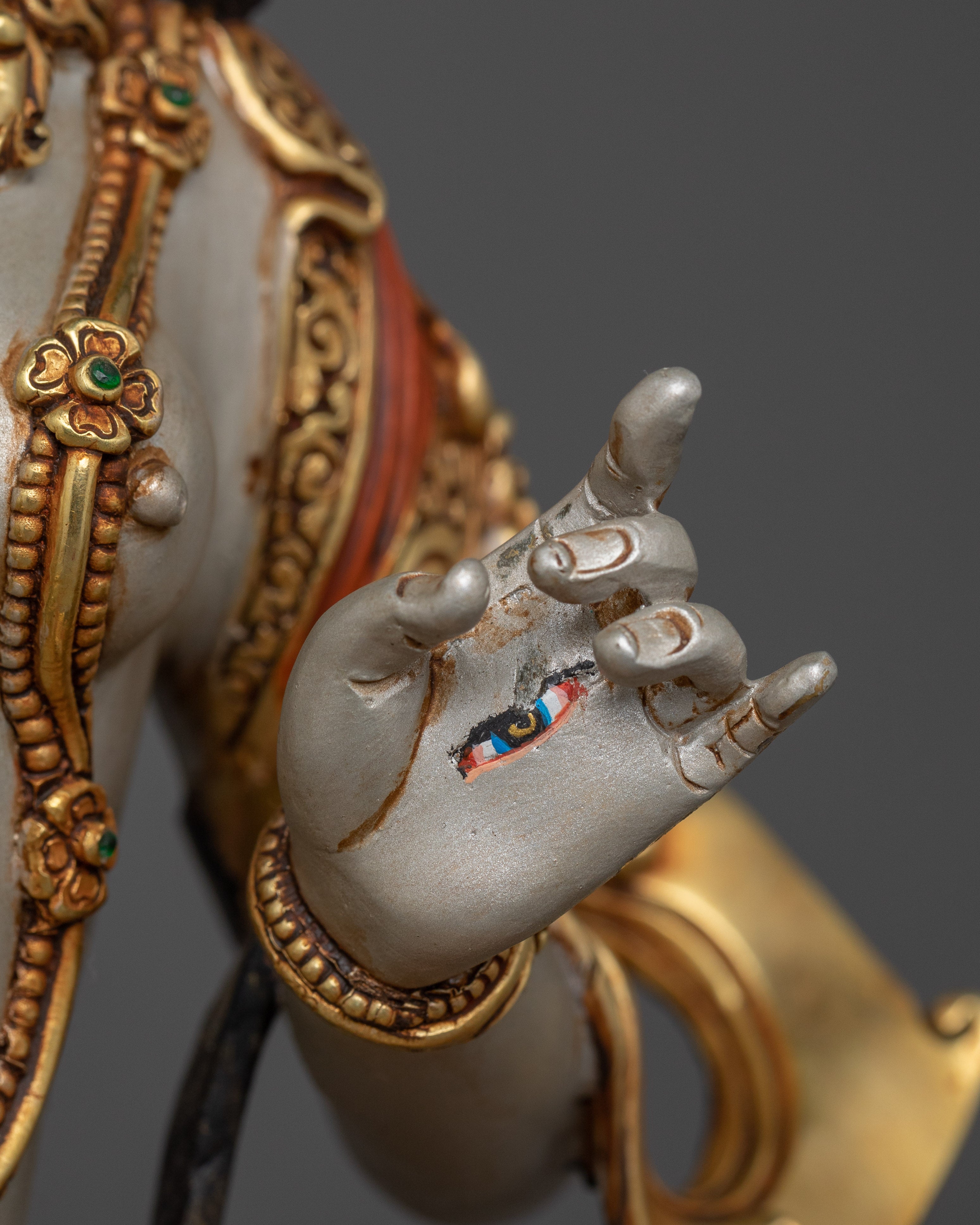 Dukar Manifestation of Compassion | White Parasol Bodhisattva