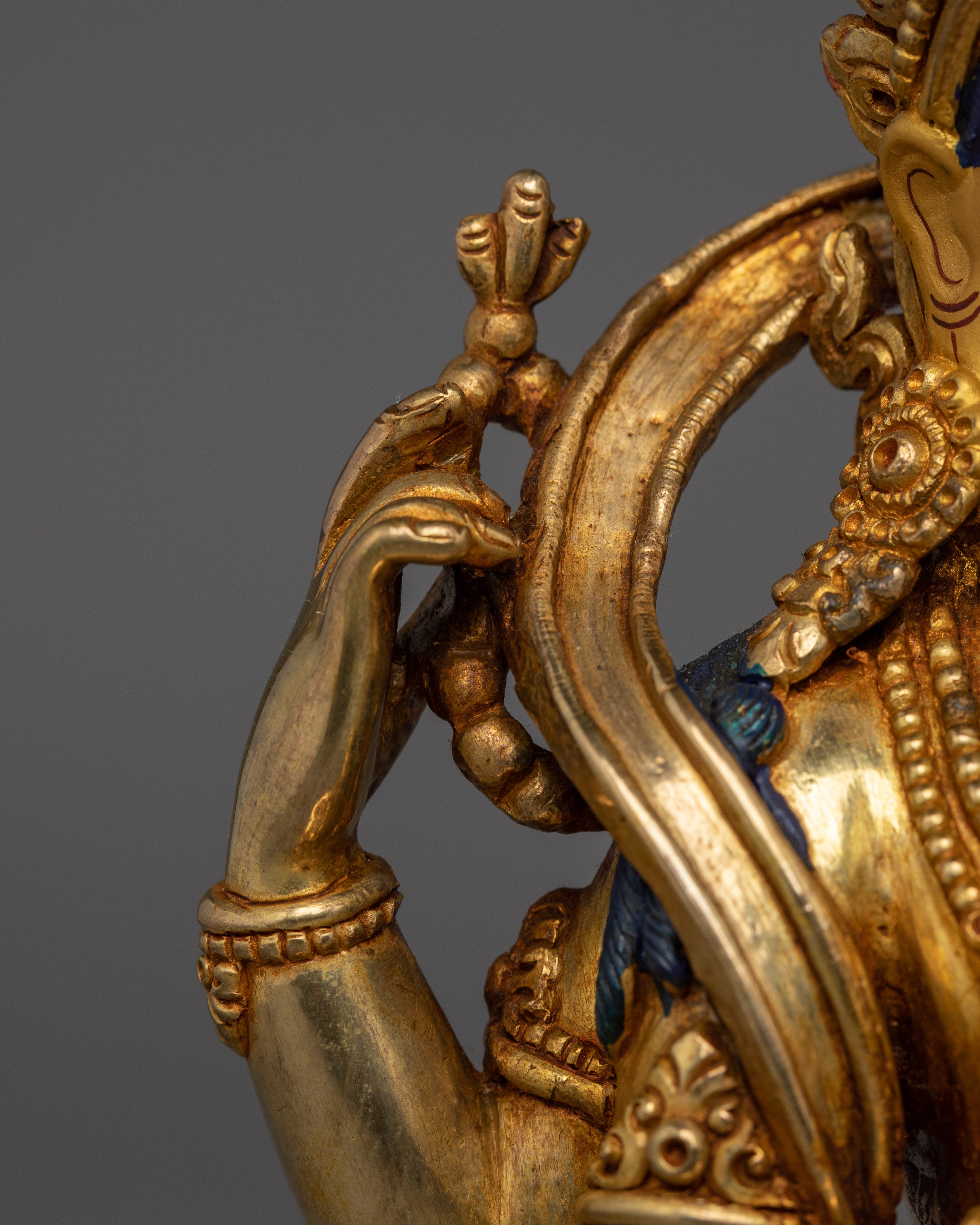 Compassionate Avalokiteshvara Statue | Chenrezig - Lord of Compassion