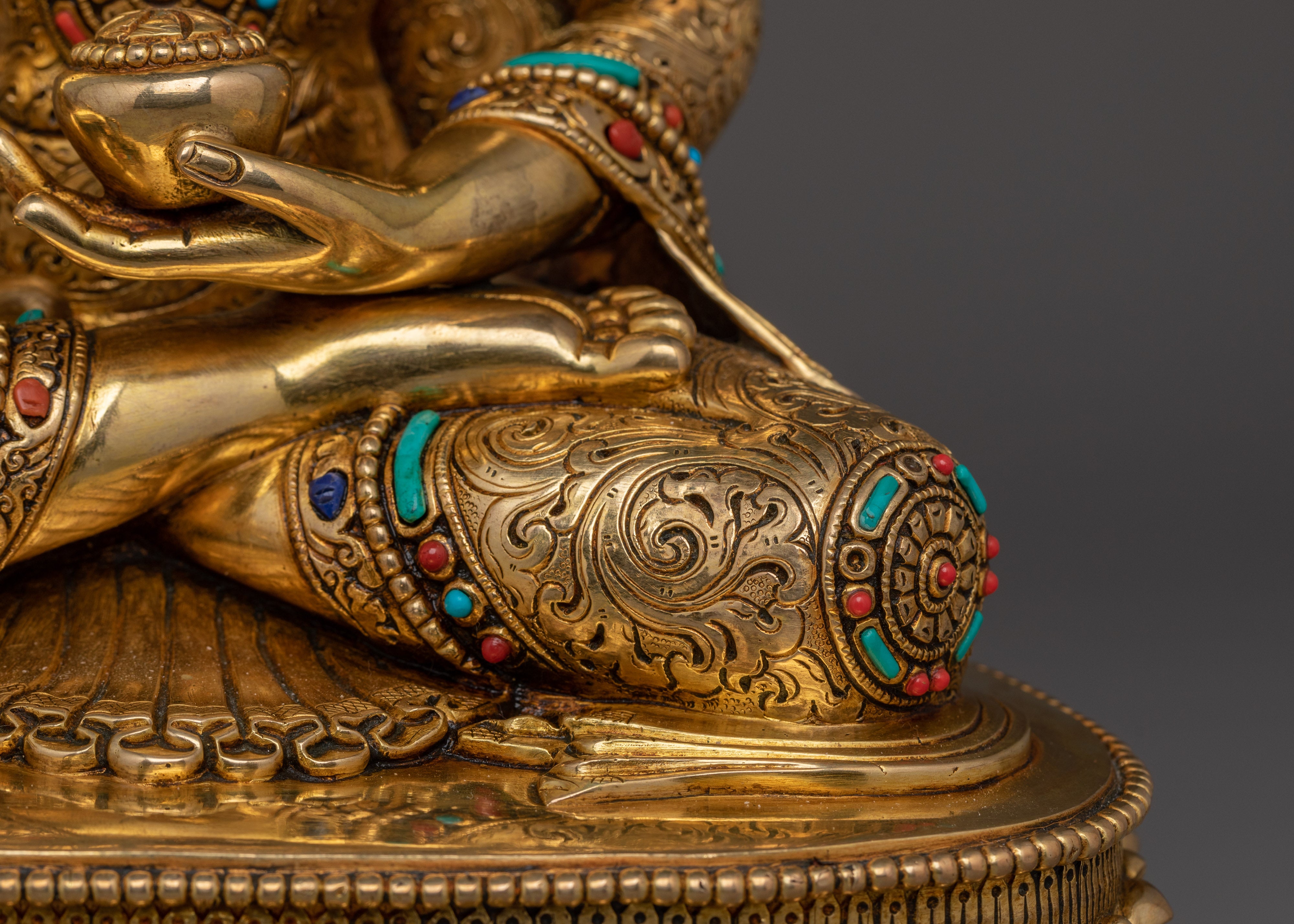 Supreme Healer Medicine Buddha Statue | Bhaiṣajyaguru Statue for Home Decor