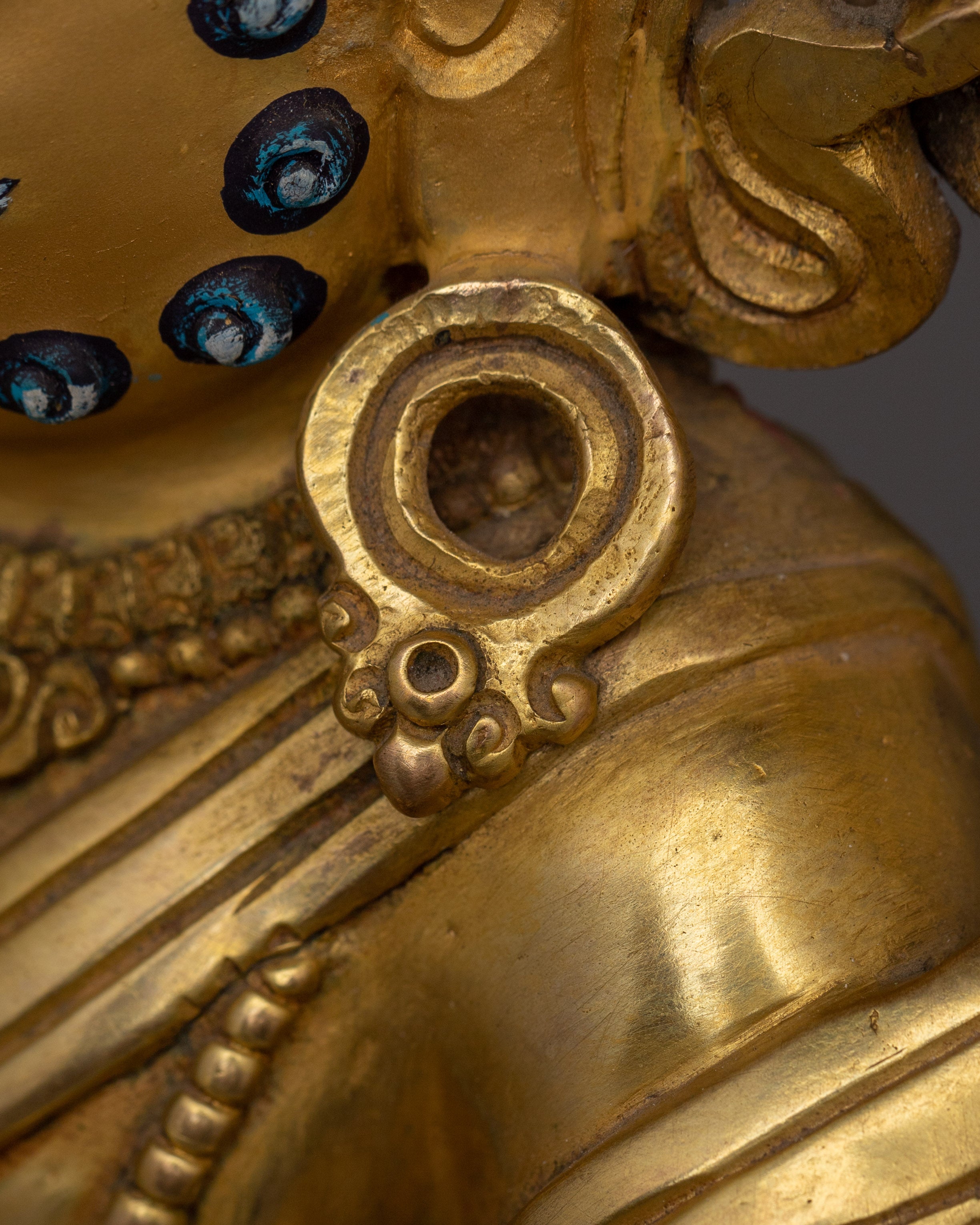 Abundance Deity in Tibetan Buddhism Dzambhala | Deity of Prosperity