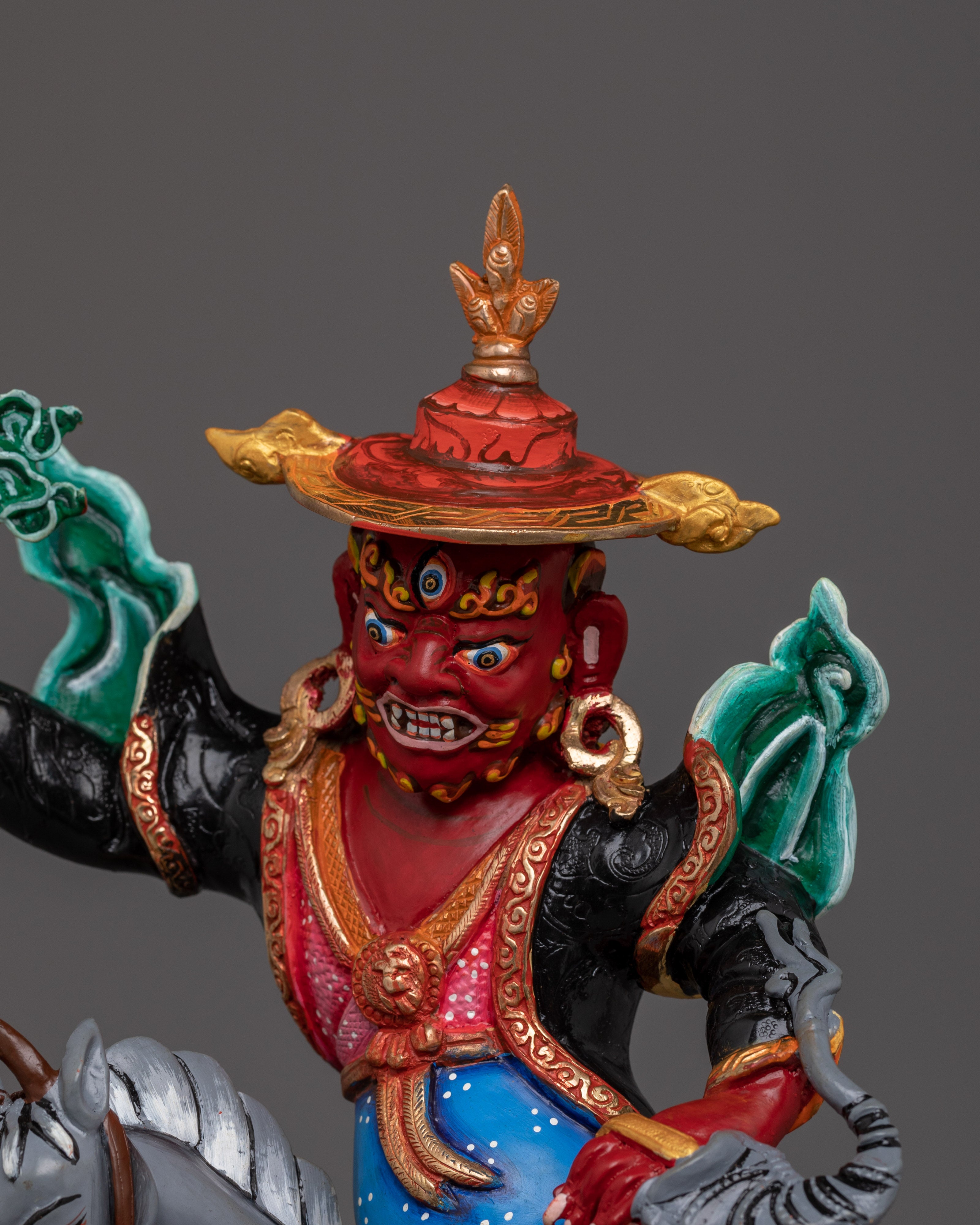 Blacksmith Damchen Garwa Nagpo Statue | Powerful Guardian of Buddhist Teachings