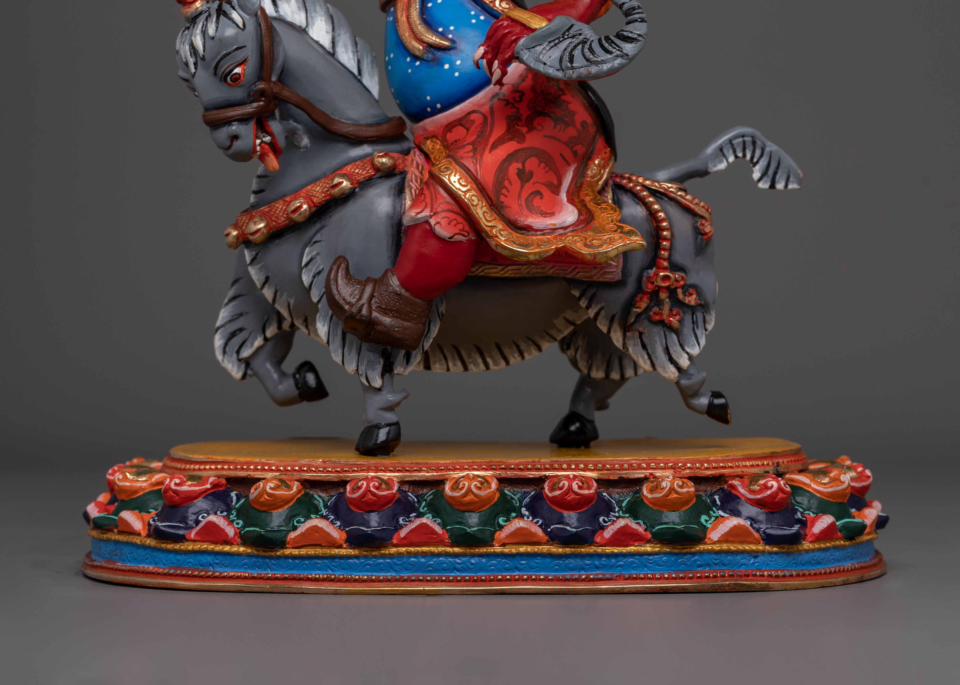 Blacksmith Damchen Garwa Nagpo Statue | Powerful Guardian of Buddhist Teachings
