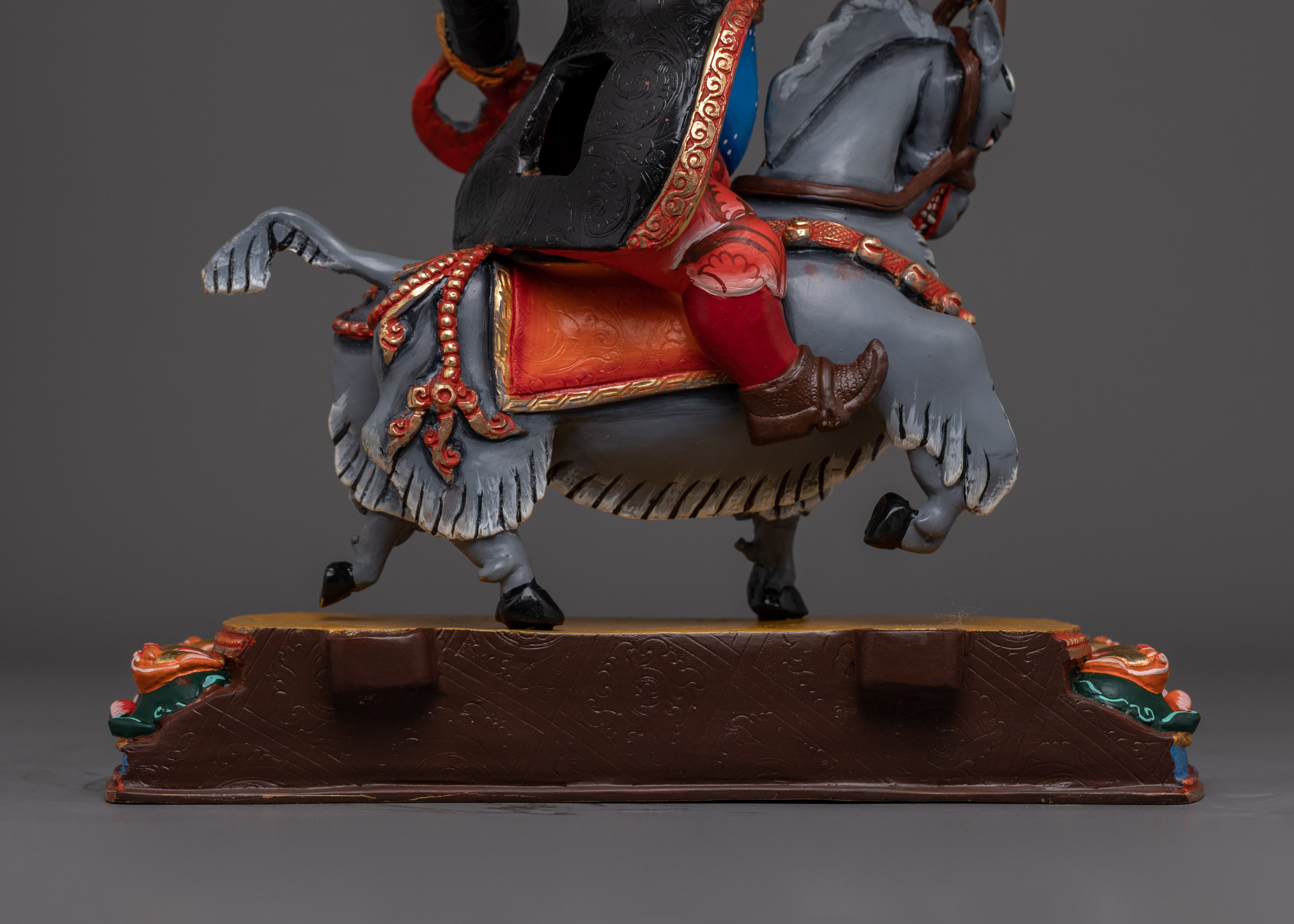 Blacksmith Damchen Garwa Nagpo Statue | Powerful Guardian of Buddhist Teachings