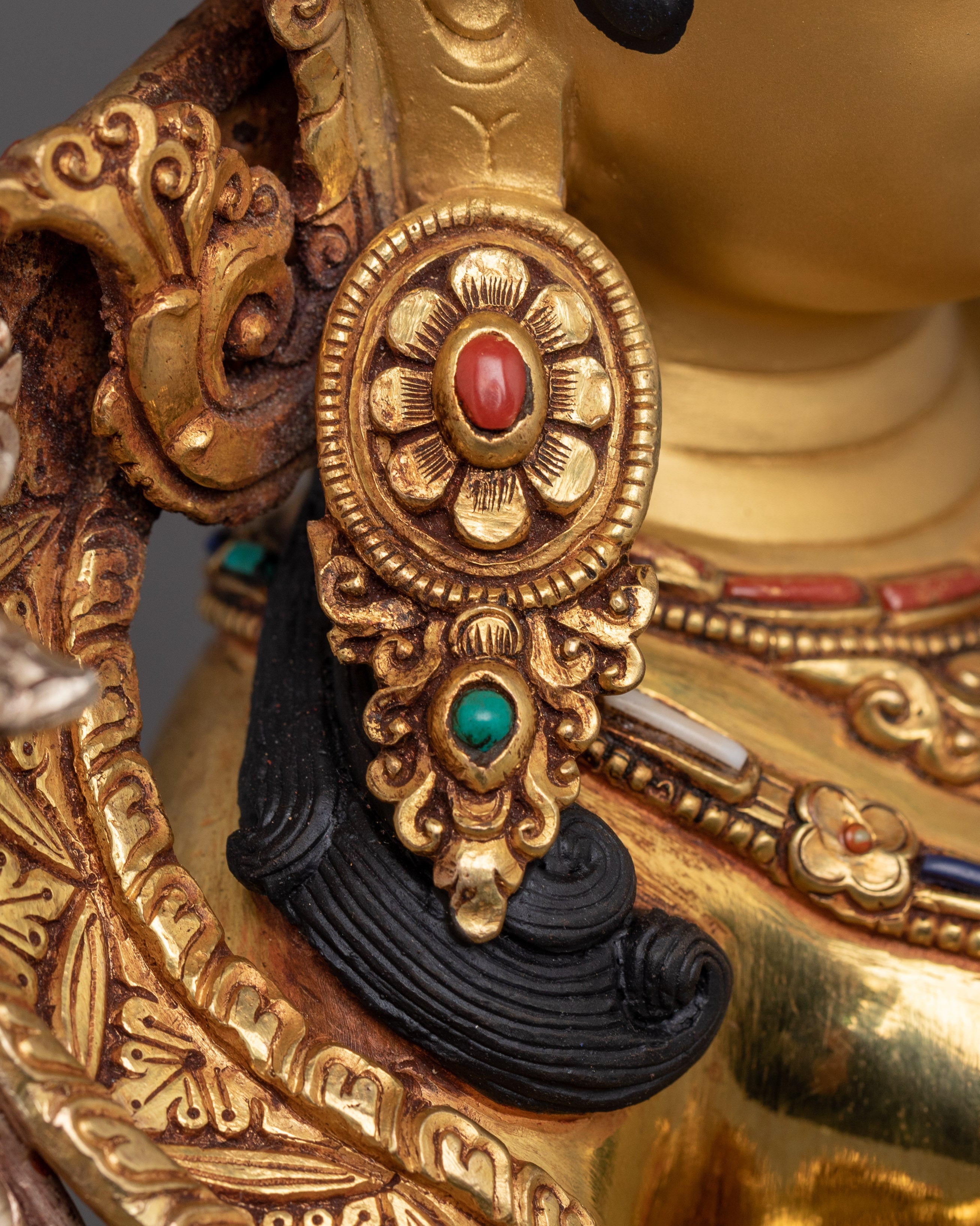 Compassionate Green Tara on Throne Statue | Shyama Tara Sculpture