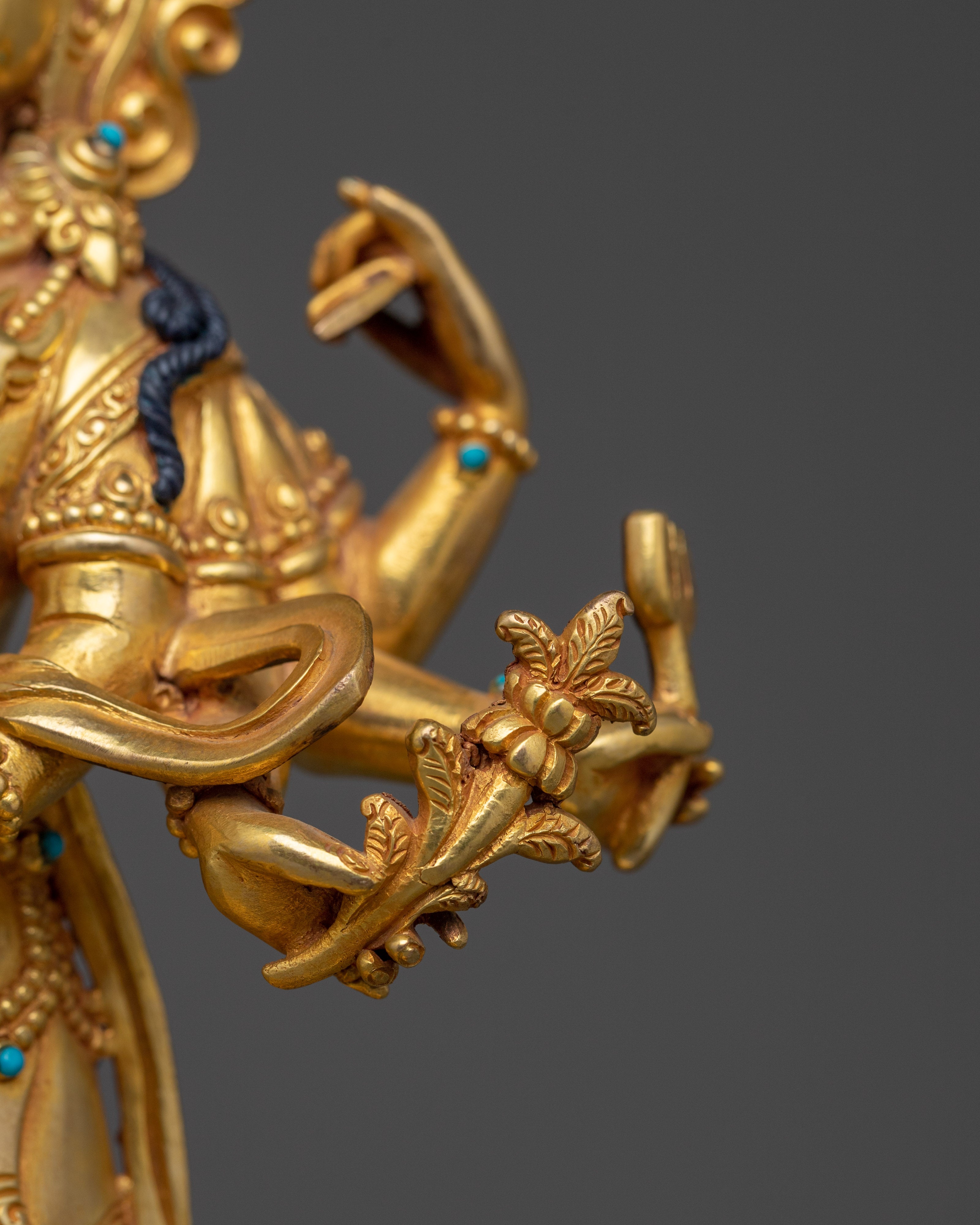 Statue of Amoghapasa Lokeshwora | Multi-armed form of Avalokiteshvara